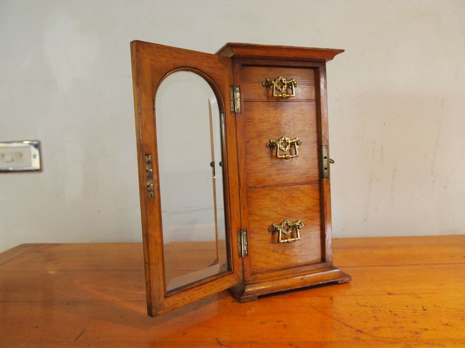 Rare Victorian Oak Arts & Crafts Sentry Collectors Chest Of Drawers C1880 photo furniture