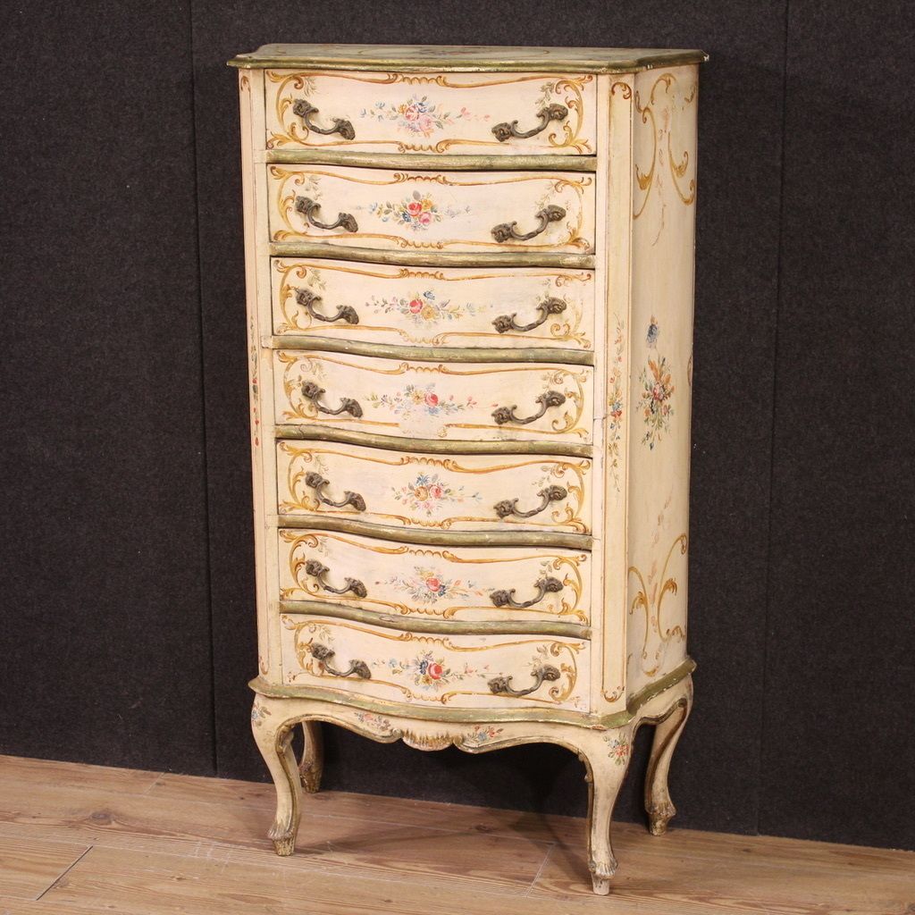 Splendid Venetian Tallboy Of The 20th Century photo 2200.0