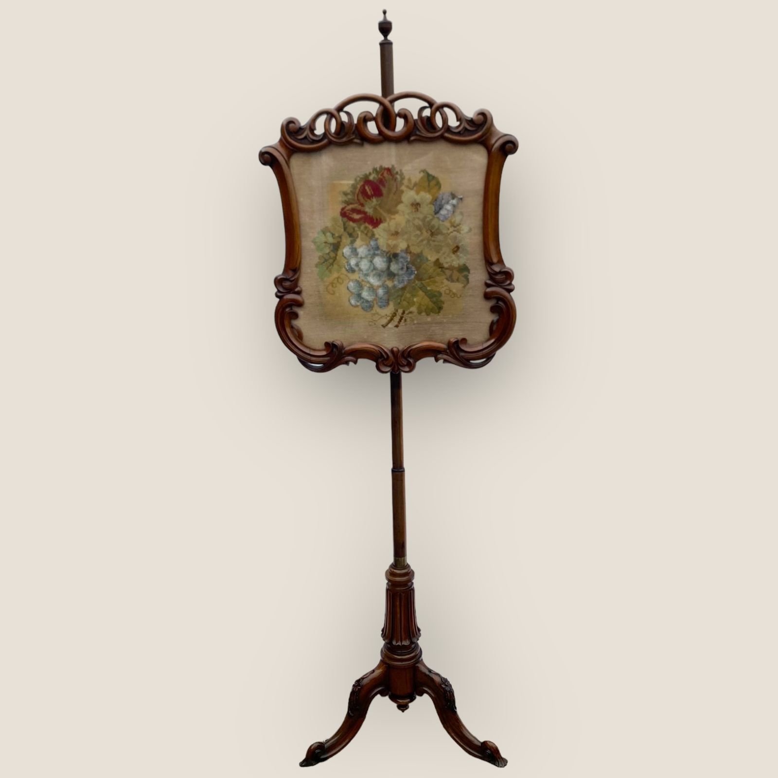 Early Victorian Rosewood Pole Tapestry Fire Screen