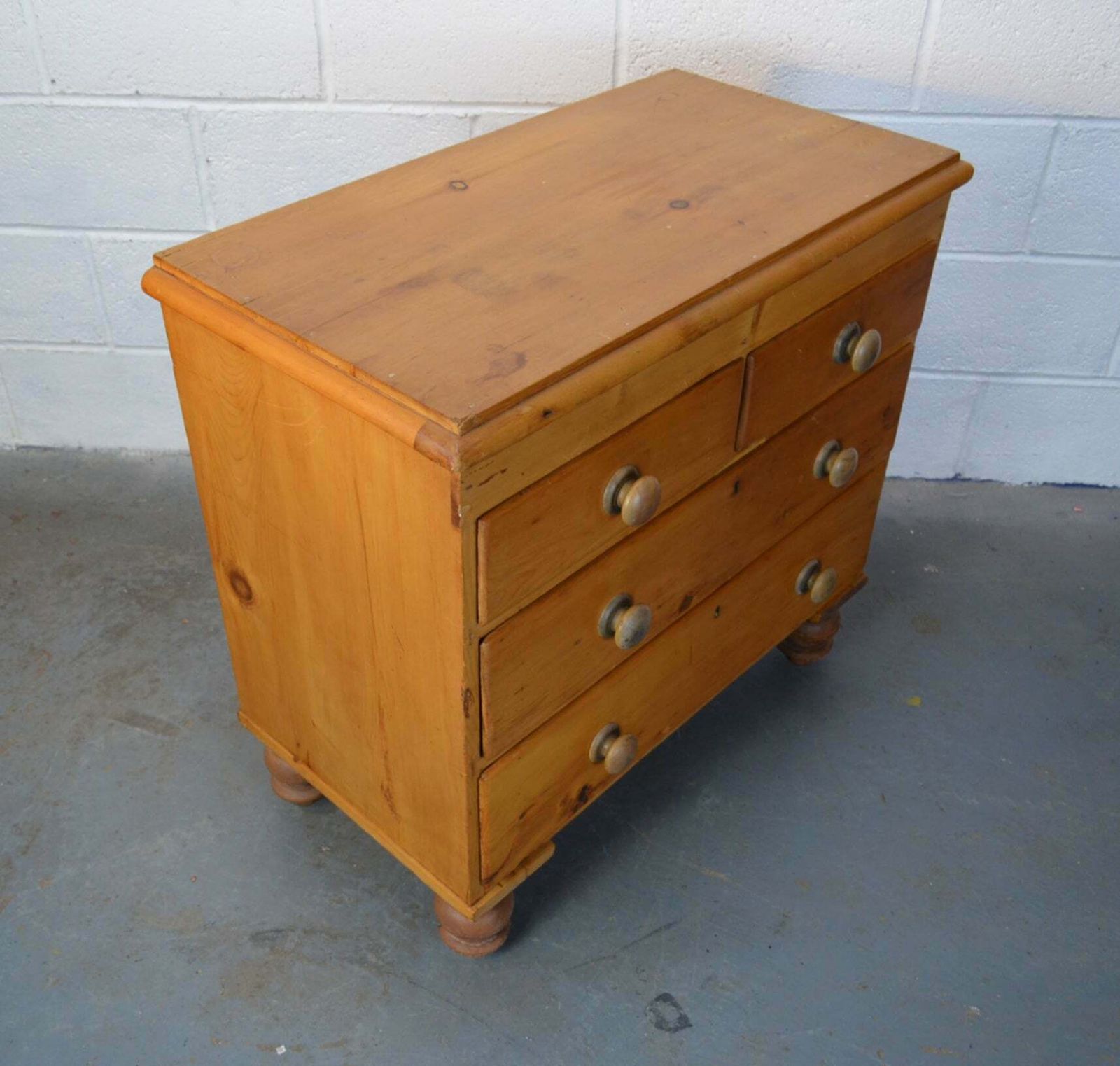 19th Century Chest Of Drawers, 1800s photo Furniture