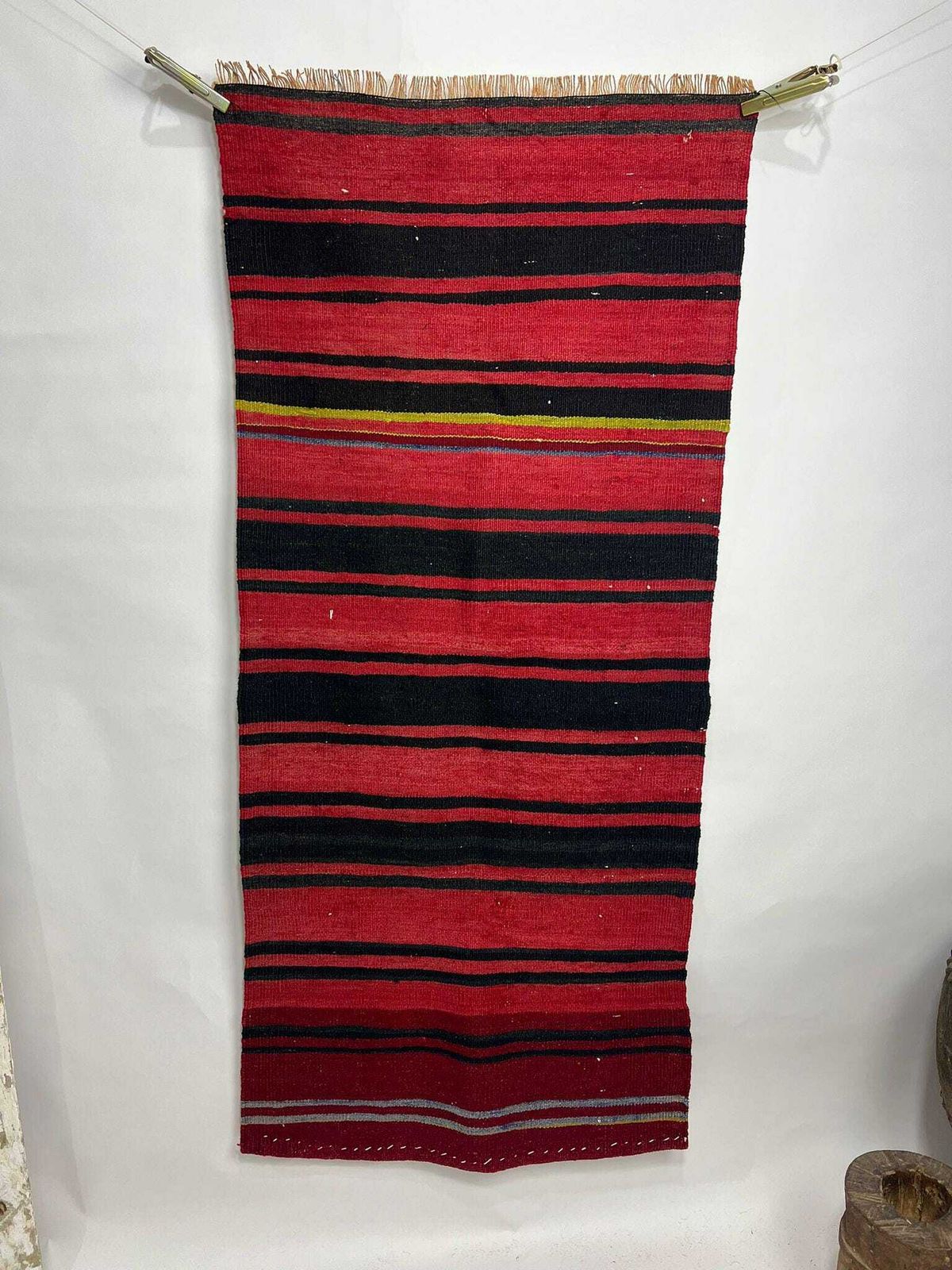 Handmade Vintage Turkish Wool Rug, Vintage Area Rug, Turkish Carpet For Living Room, Anatolian Rug, Area Carpet, Bedroom Rug, Home Decor Rug photo furniture