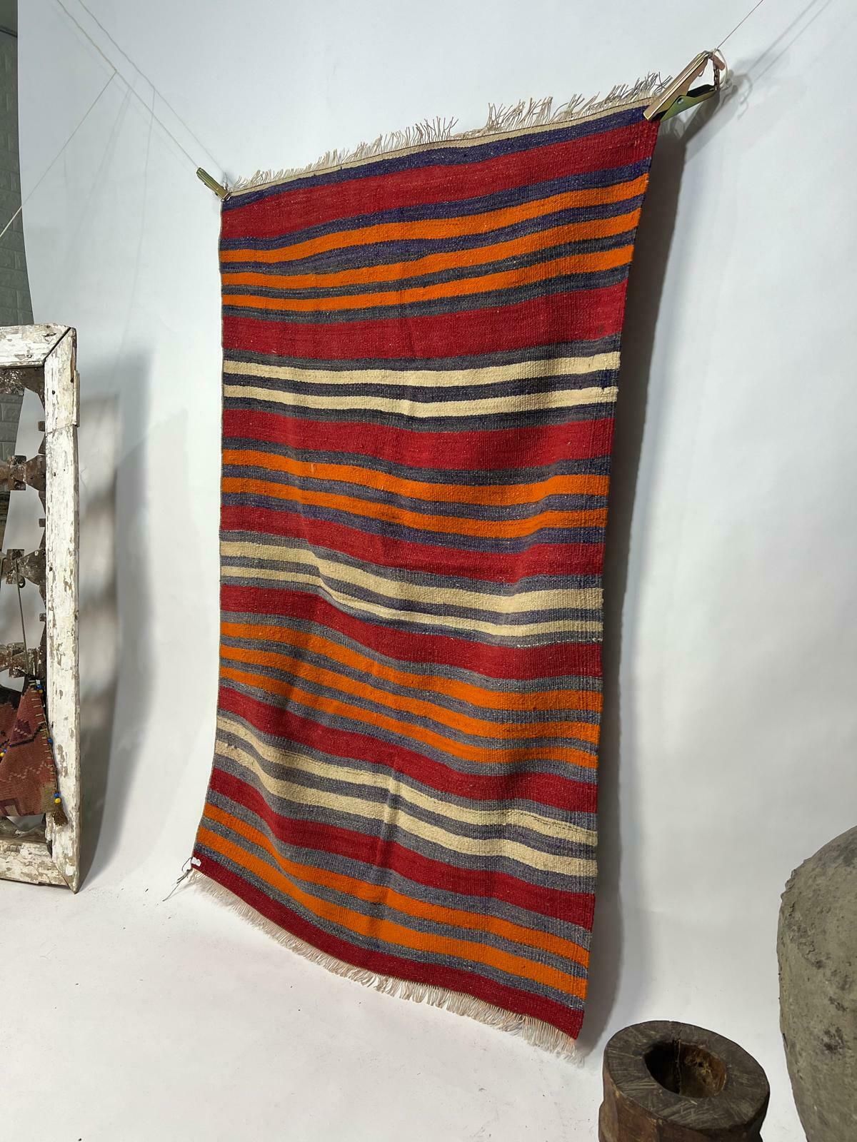 Traditional Turkish Vintage Wool Rug, Vintage Are Rug, Turkish Carpet For Living Room, Anatolian Rug, Area Carpet, Bedroom Rug, Home Decor photo Textiles