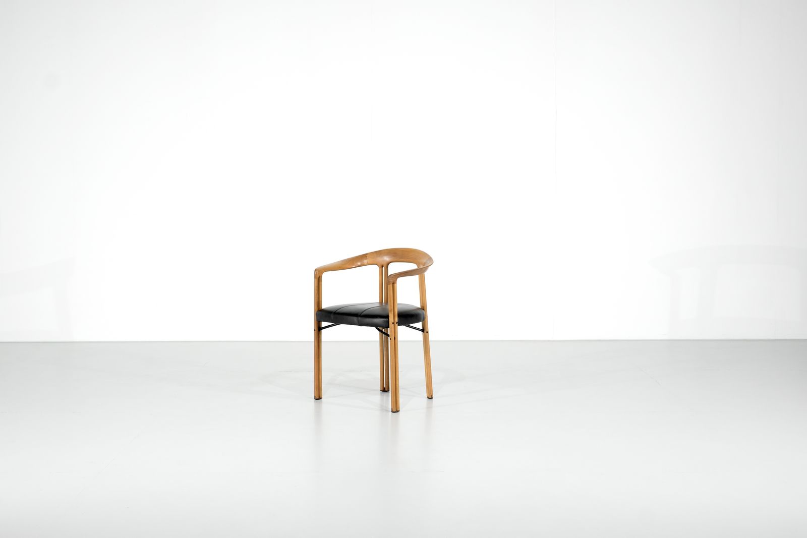 Armchair "Ulna" In Wood By Franco Poli For Bernini, Italy 1986. photo furniture