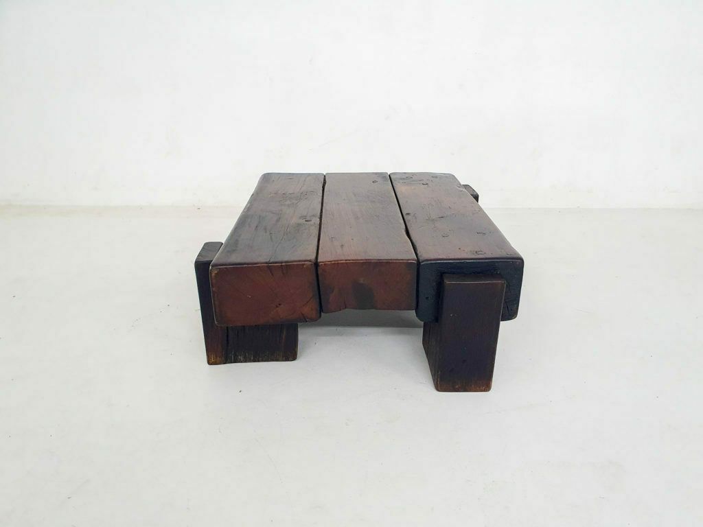 photo vinterior Mid Century Brutalist Massief Houten Salontafel, Nederland, Ca. Jaren 1970