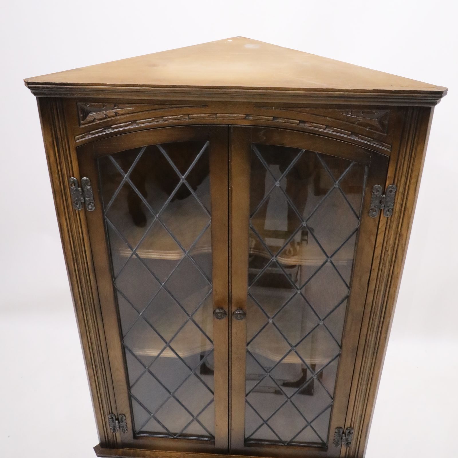 Old Charm Corner Display Cabinet With Leaded Glass Light Oak Free Uk Delivery* photo vintage