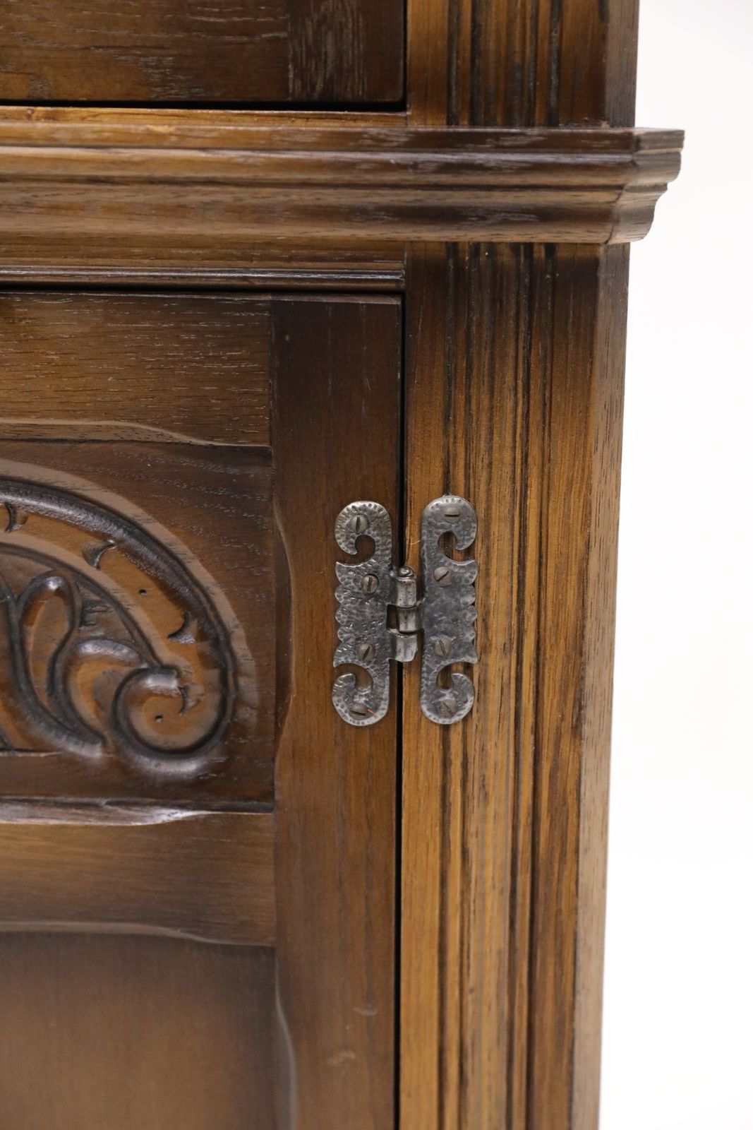 photo furniture Old Charm Corner Display Cabinet With Leaded Glass Light Oak Free Uk Delivery*