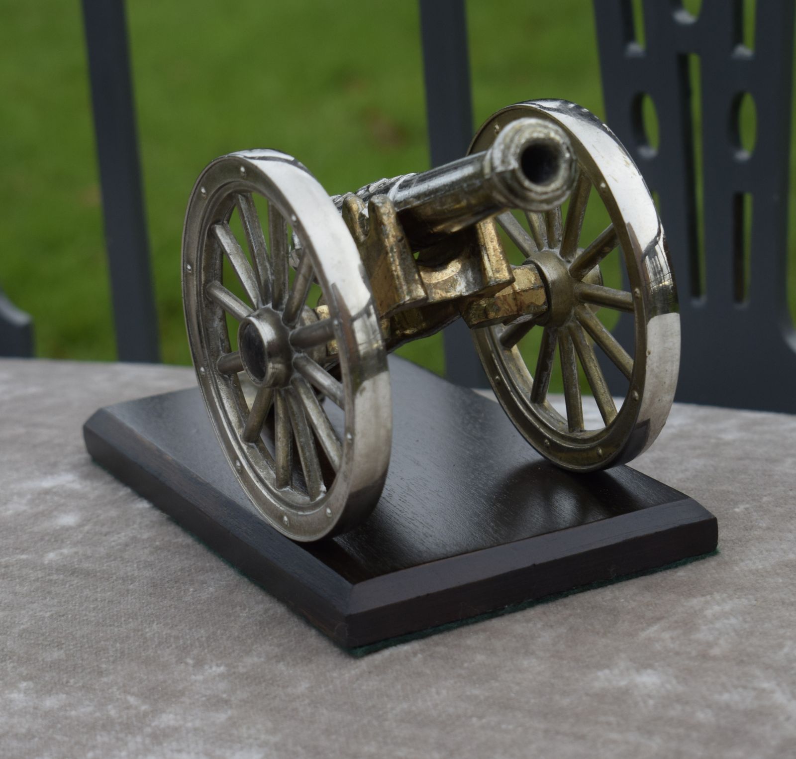 Model Of Cannon On Carriage, 1950s photo 85.0