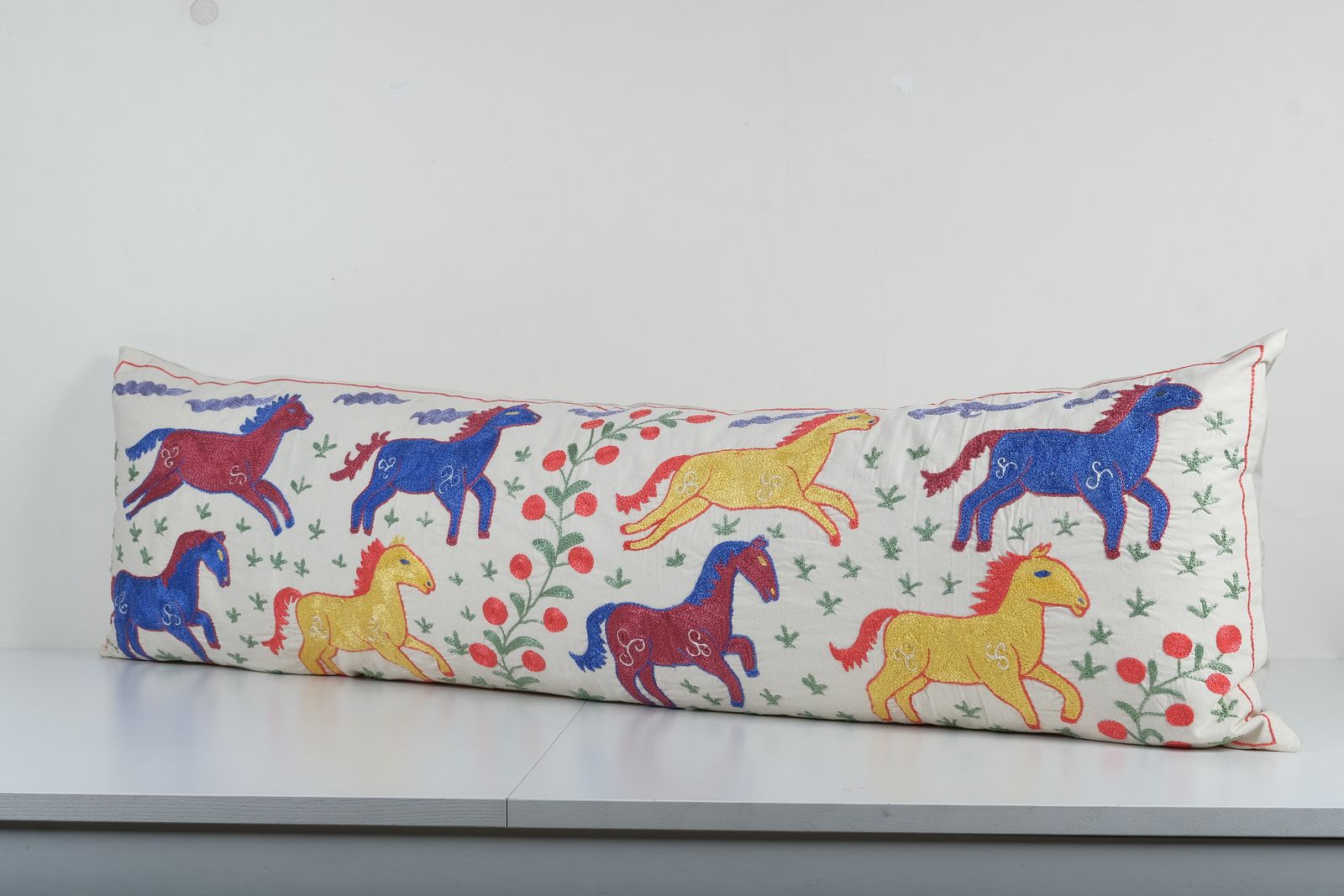Animal Motif Suzani Pillow, Vintage Embroidered Textile From Bukhara, Extra Long Horse Suzani Cushion Cover photo Textiles