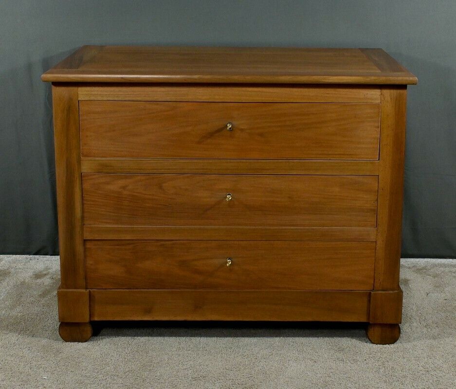Walnut Chest Of Drawers, Restoration Style – Late 19th Century