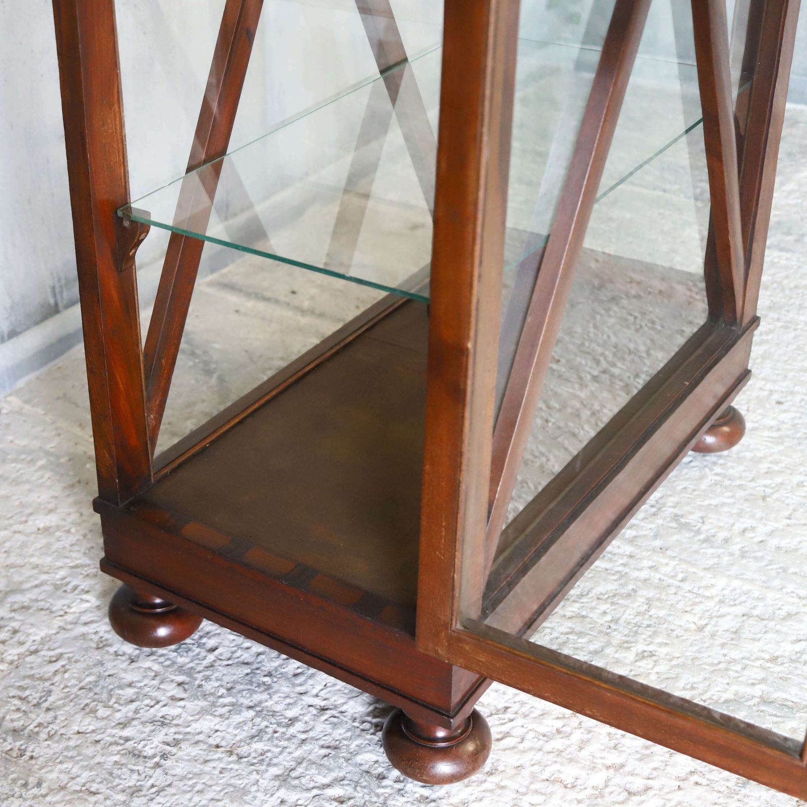 2550.0 Mid Century Mahogany Display Cabinet In The William IV Style photo