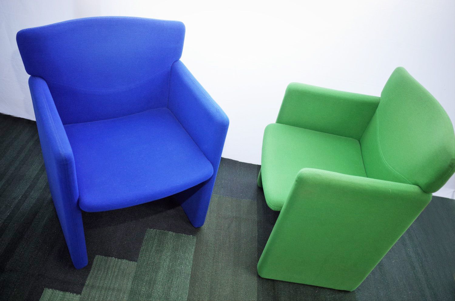 photo furniture 2 Italian Chairs Armchair Centro Progetti Tecno Model S148