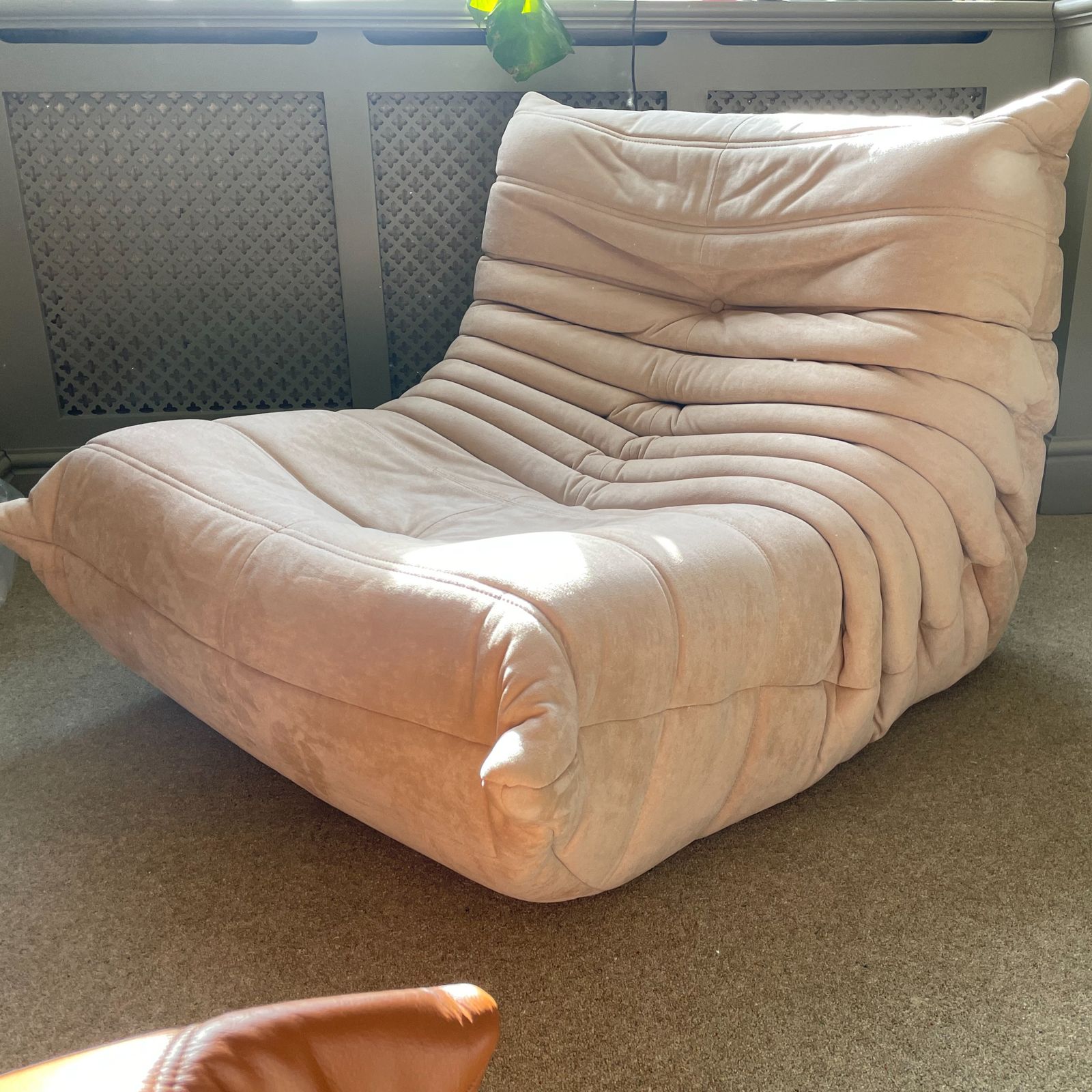 Fully Restored Michel Ducaroy Togo Fireside Single Seater Sofa, Faded Salmon Pink Alcantara Style Microfiber Suede photo 1150.0