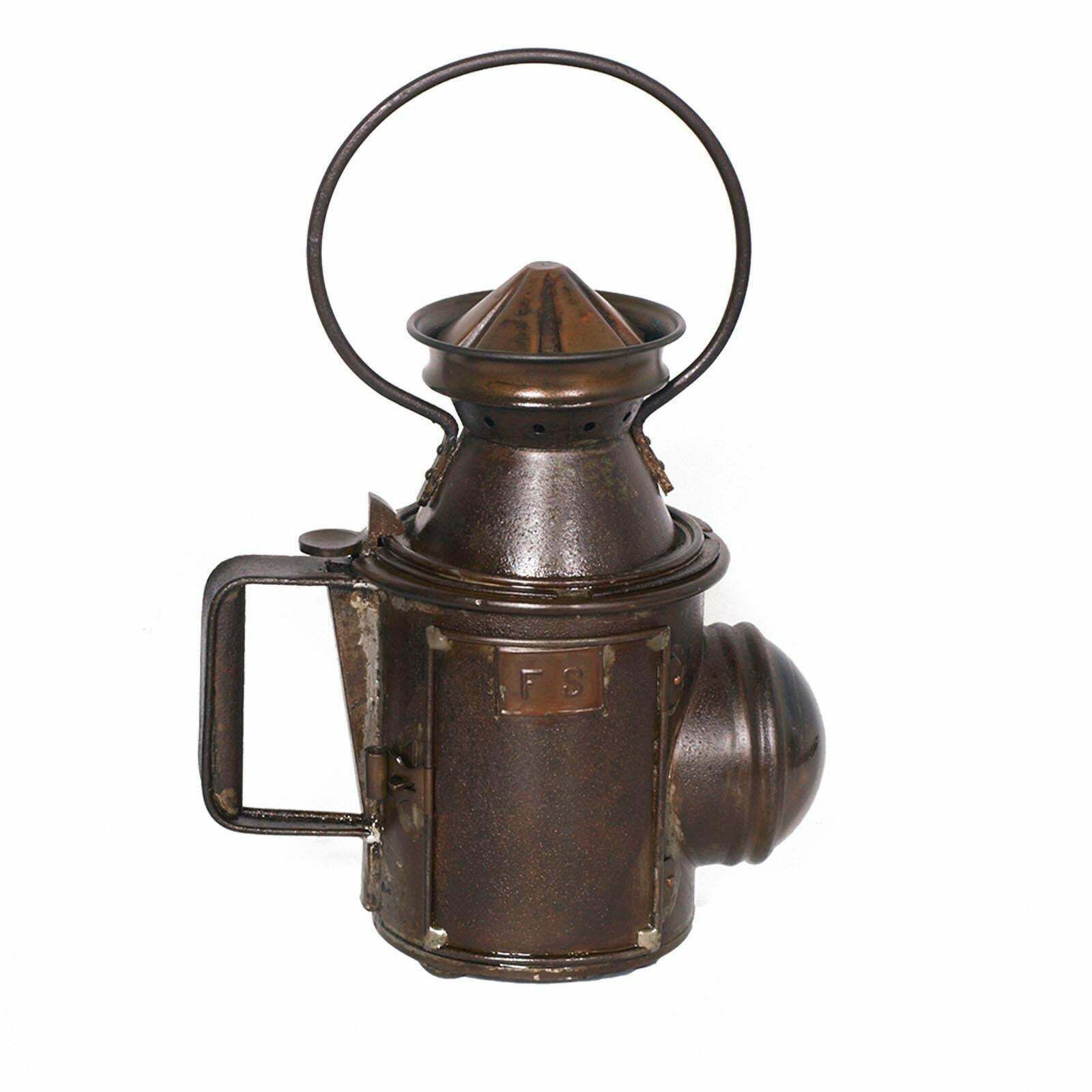 Italian Railway Manual Oil Lamp, 1920s Table Oil Lamp photo furniture