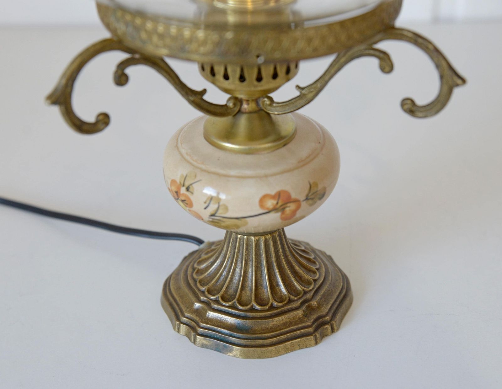 Vintage Desk Lamp / French Style / Table Light / Farmhouse Lighting / Brass Lamp / French Country Style Light Fixture / Rustic Bedside Lamp photo buy