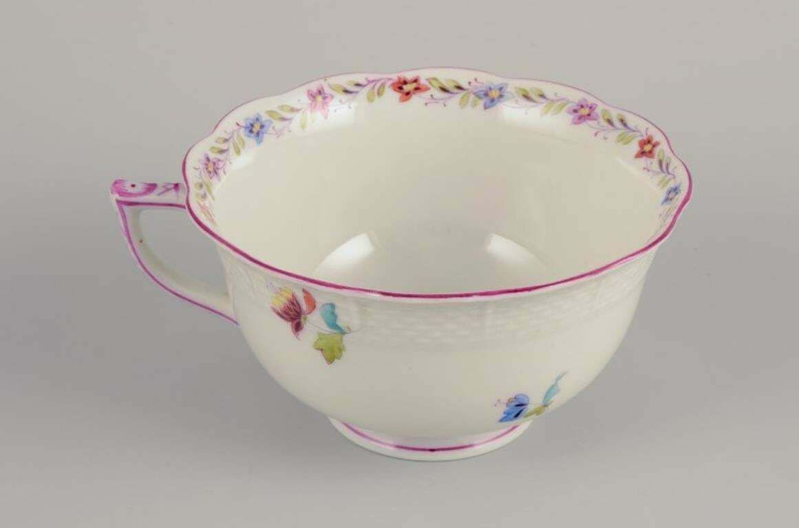 Herend, Four Pairs Of Large Porcelain Teacups. photo 314.0