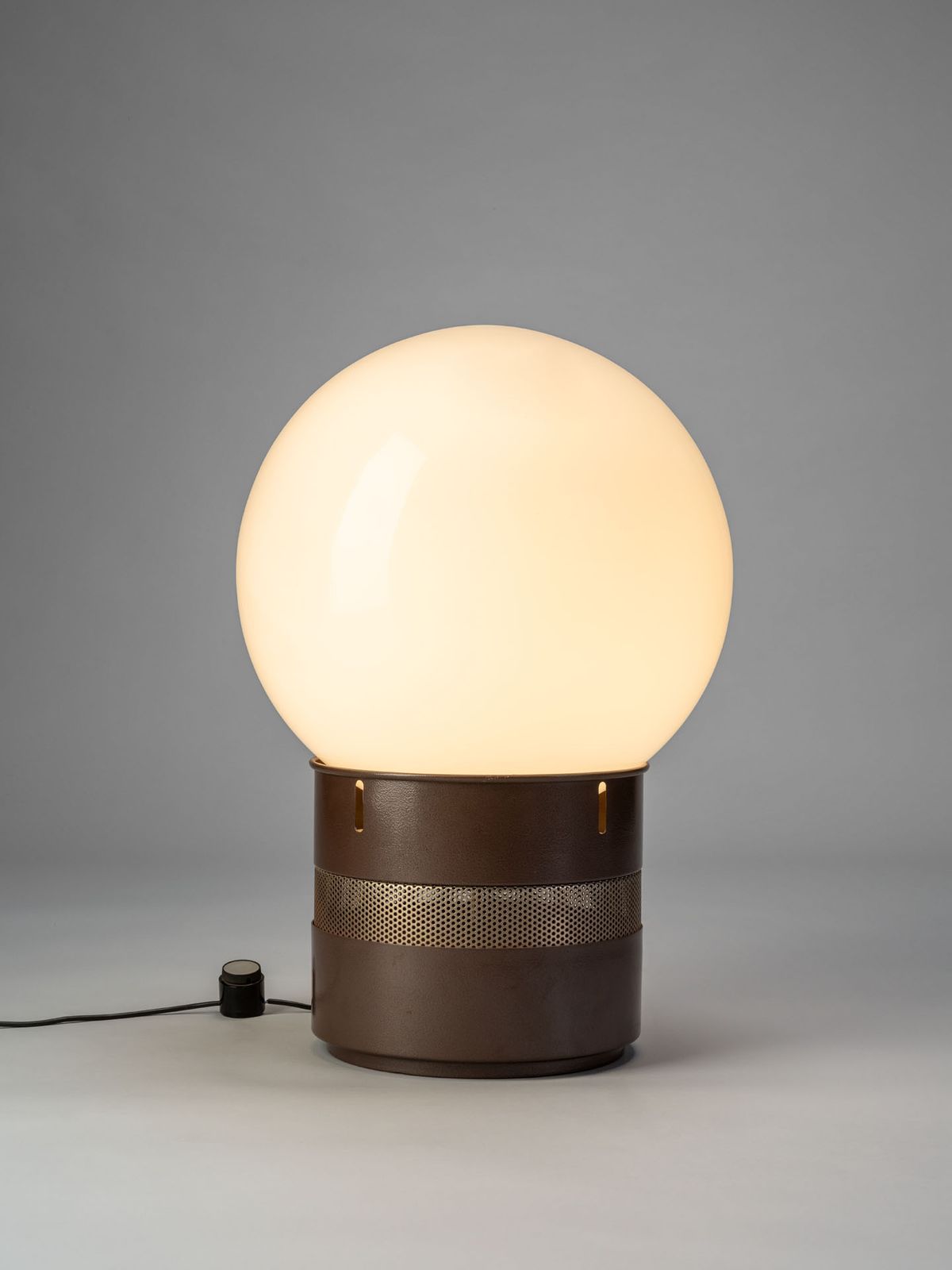 Gae Aulenti, 'Mezzo Oracolo' Table Lamp For Artemide, 1970s Ca. photo furniture