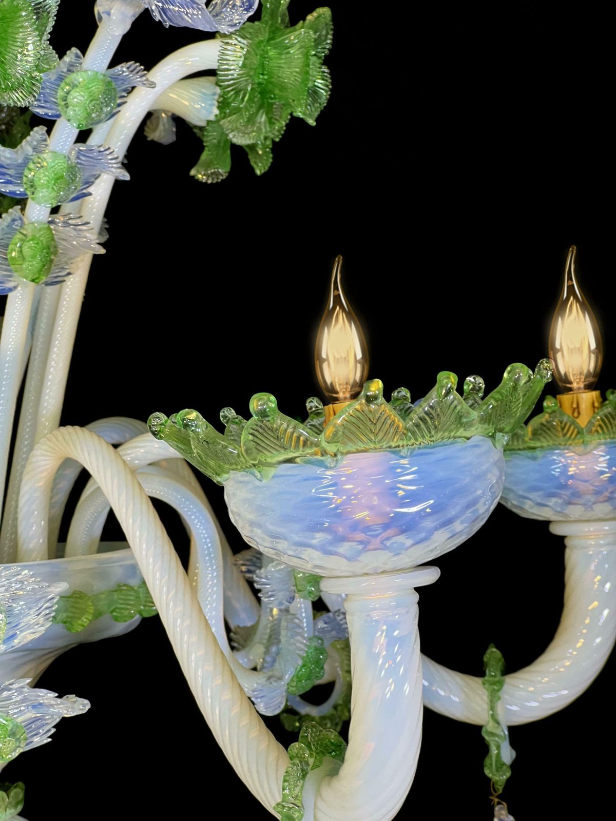 6443.0 Majestic Light Blue And Green Venetian Chandelier, Murano, 1950s photo