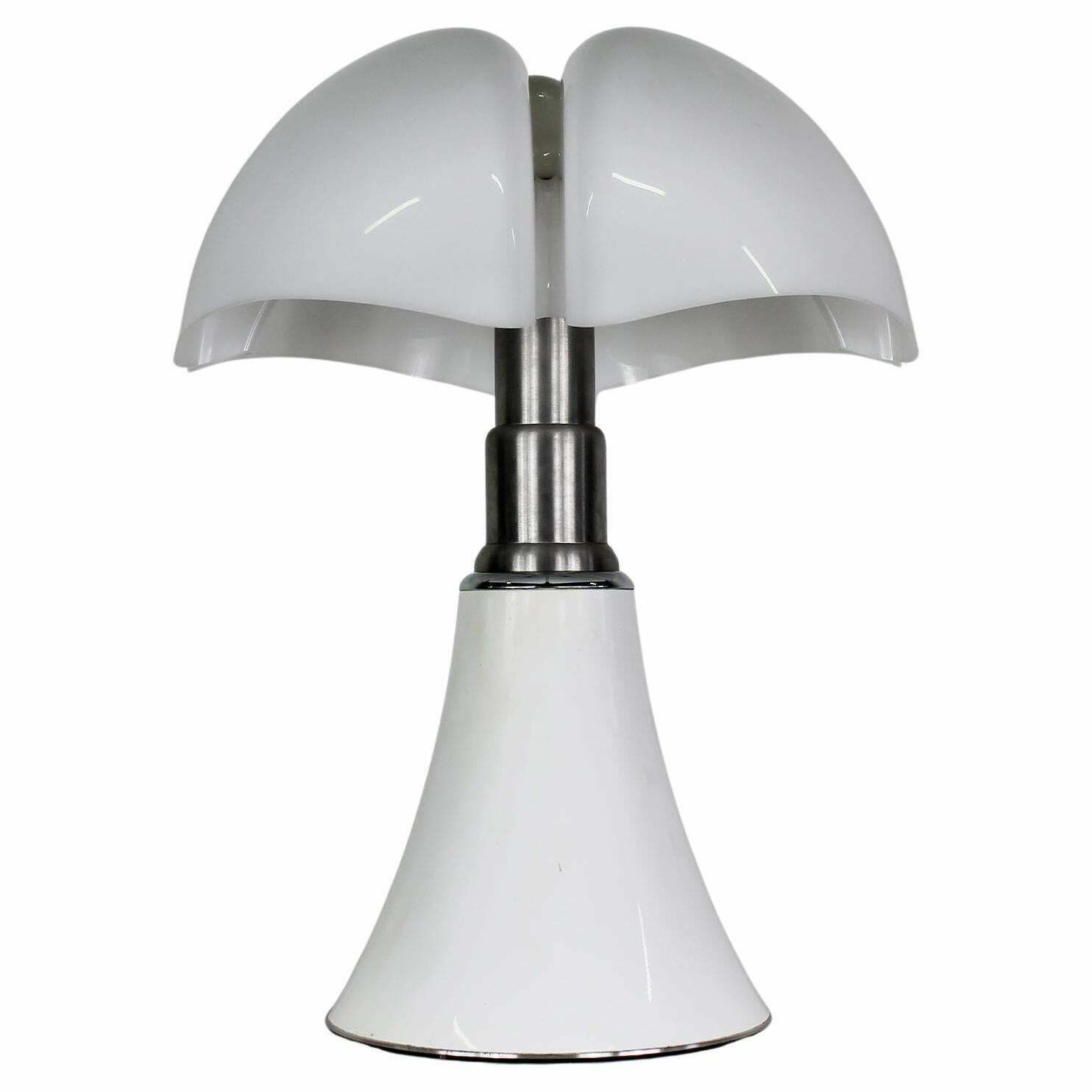 Gae Aulenti White Pipistrello Table Or Floor Lamp By Martinelli Luce 1965