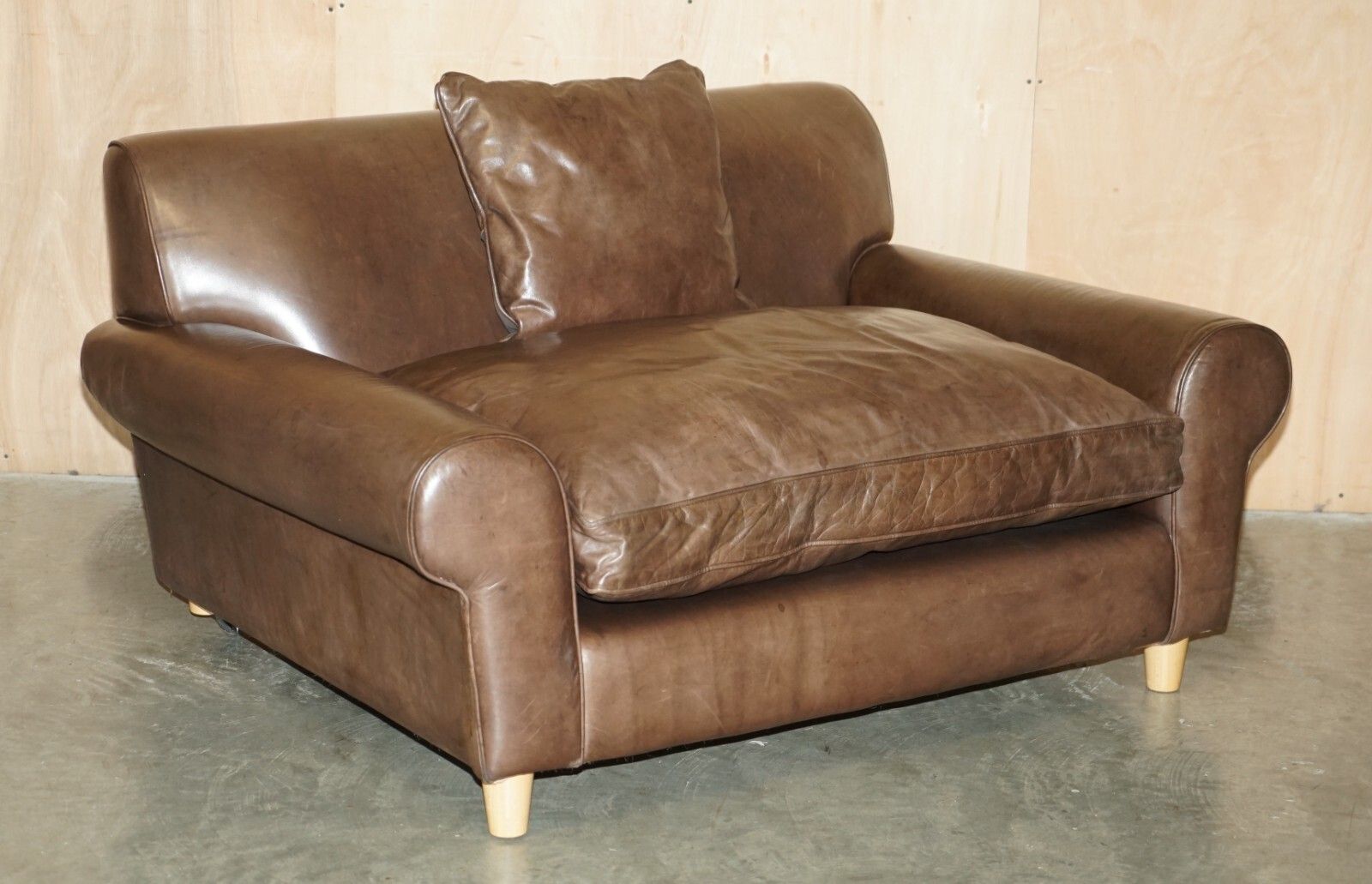 Fine Terence Conran Chelsea London Brown Leather Large Loveseat Armchair Sofa