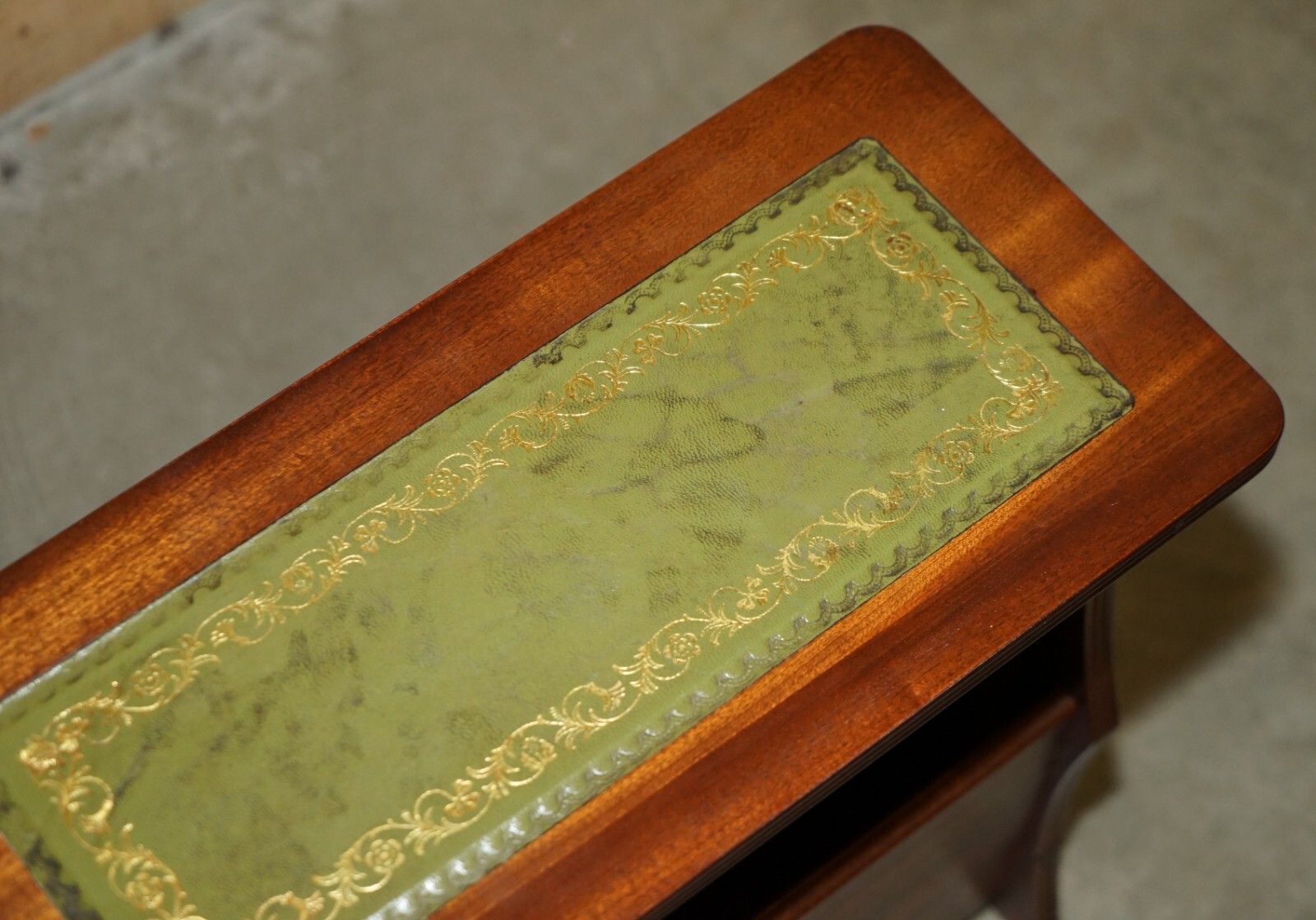 Vintage Green Leather & Flamed Mahogany Side End Wine Table Magazine Rack photo 375.0
