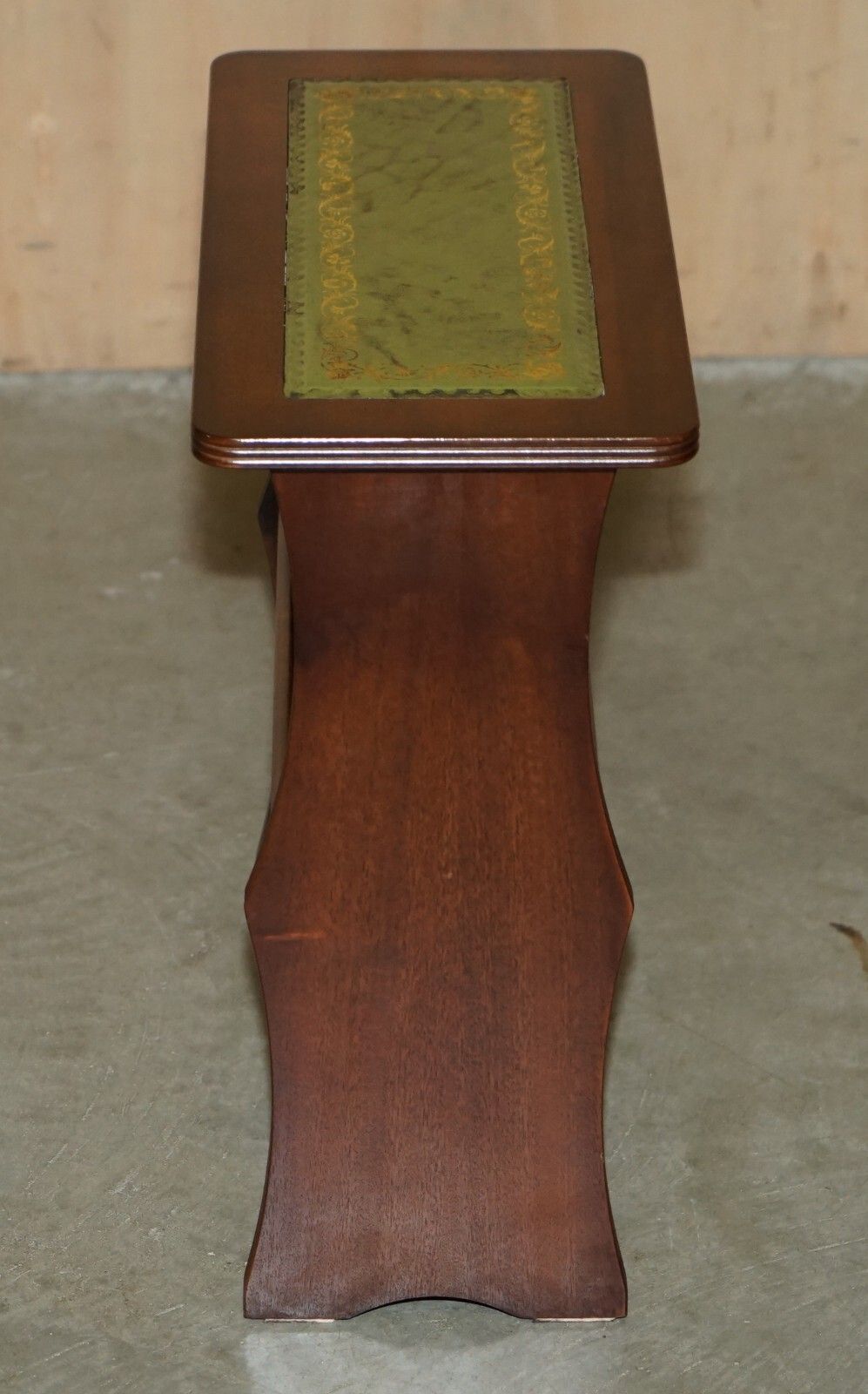 Vintage Green Leather & Flamed Mahogany Side End Wine Table Magazine Rack photo buy