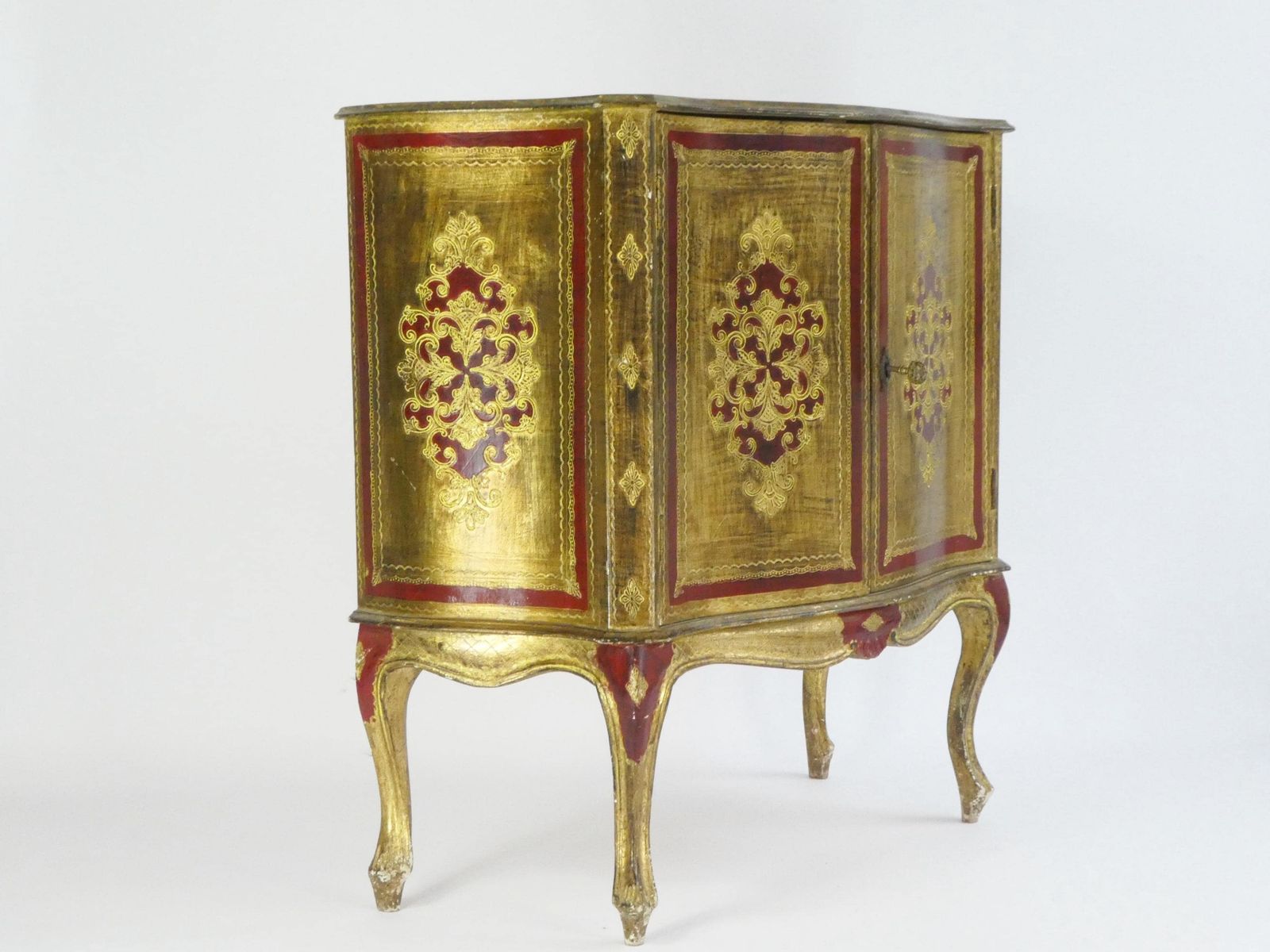 Large Florentine Wooden Chest Of Drawers, Italian Gold Gilt Hollywood Regency Red Dresser, Cabinet Hallway Furniture, Entryway Table photo buy