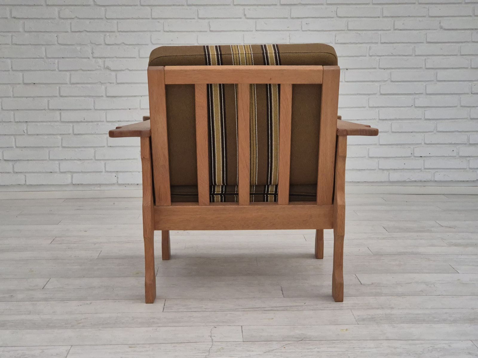 photo furniture 1970s, Danish Design, Club Chair, Original Very Good Condition, Furniture Wool Fabric.