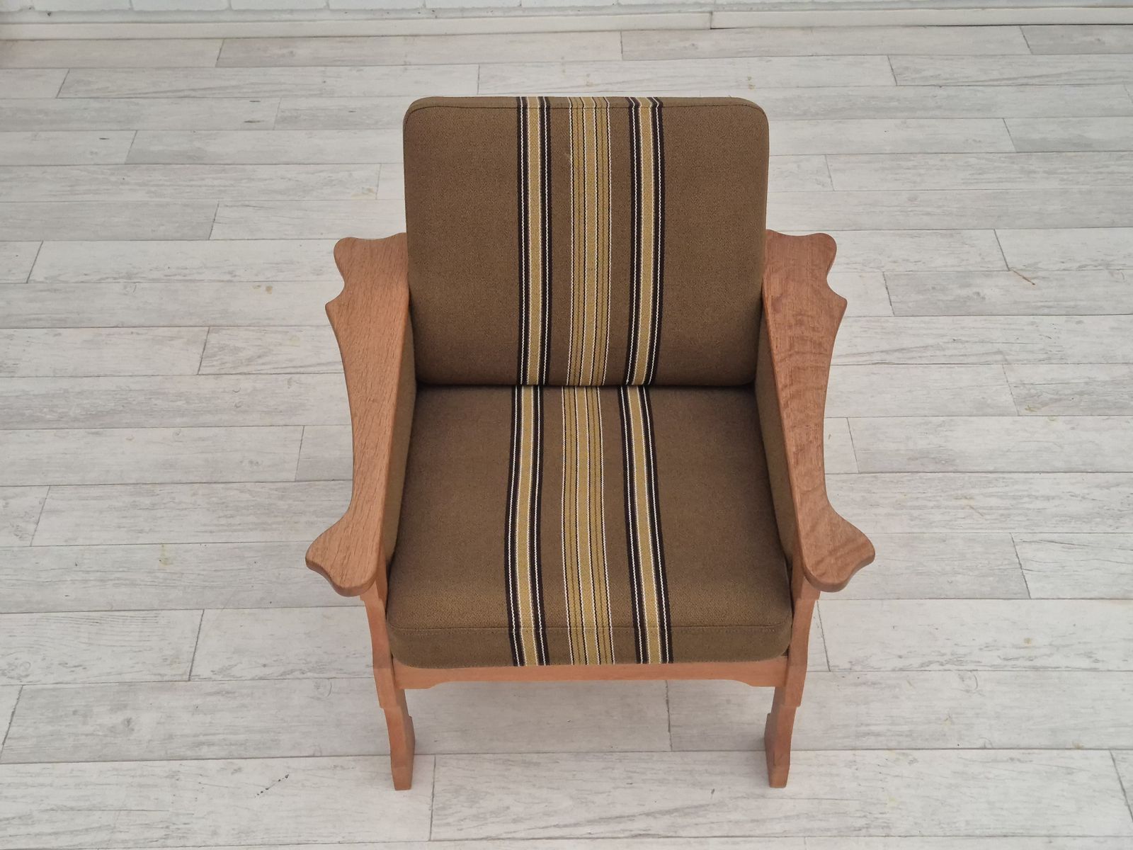 995.0 Ca. Jaren 1970, Deens Design, Clubfauteuil, Zeer Goede Staat, Meubelstof Van Wol. photo