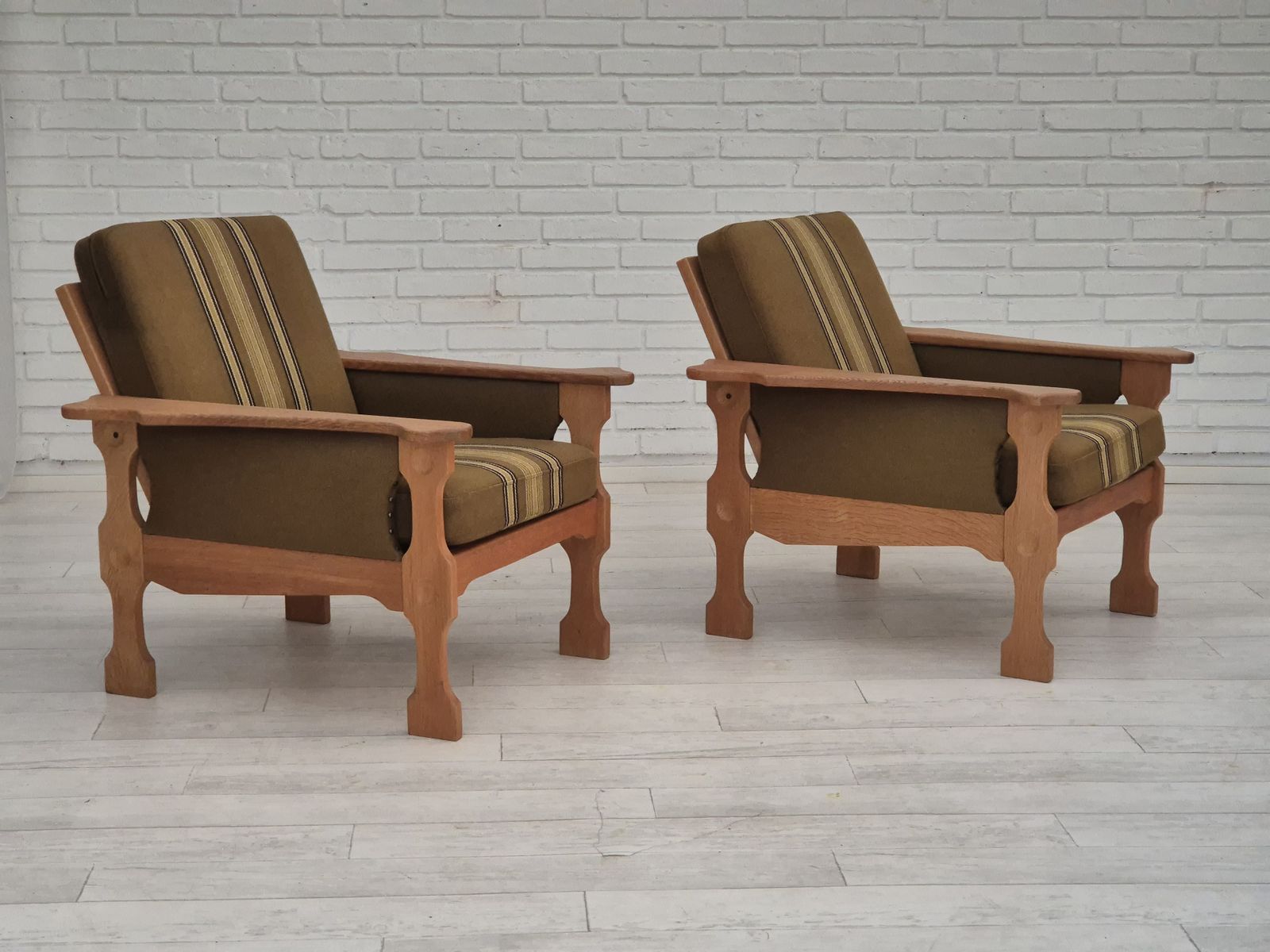 photo vinterior Ca. Jaren 1970, Deens Design, Clubfauteuil, Zeer Goede Staat, Meubelstof Van Wol.
