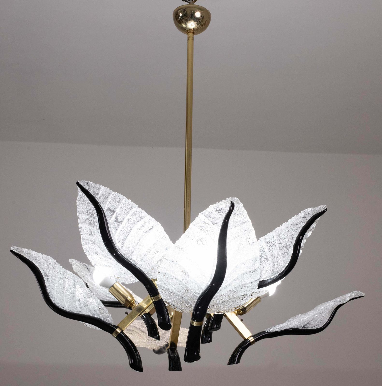photo for sale Large Size Elegant Chandelier Franco Luce For Seguso, Murano Glass, 1970s