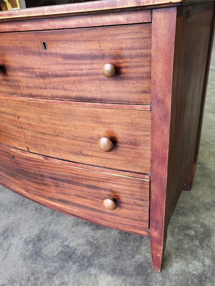 photo for sale Vintage 20thc Bow Front Chest Of Drawers 2 Over 2 Tapered Legs