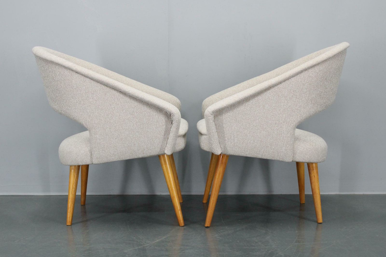 1153.0 1960s Pair Of Restored Shell Chairs, Czechoslovakia photo