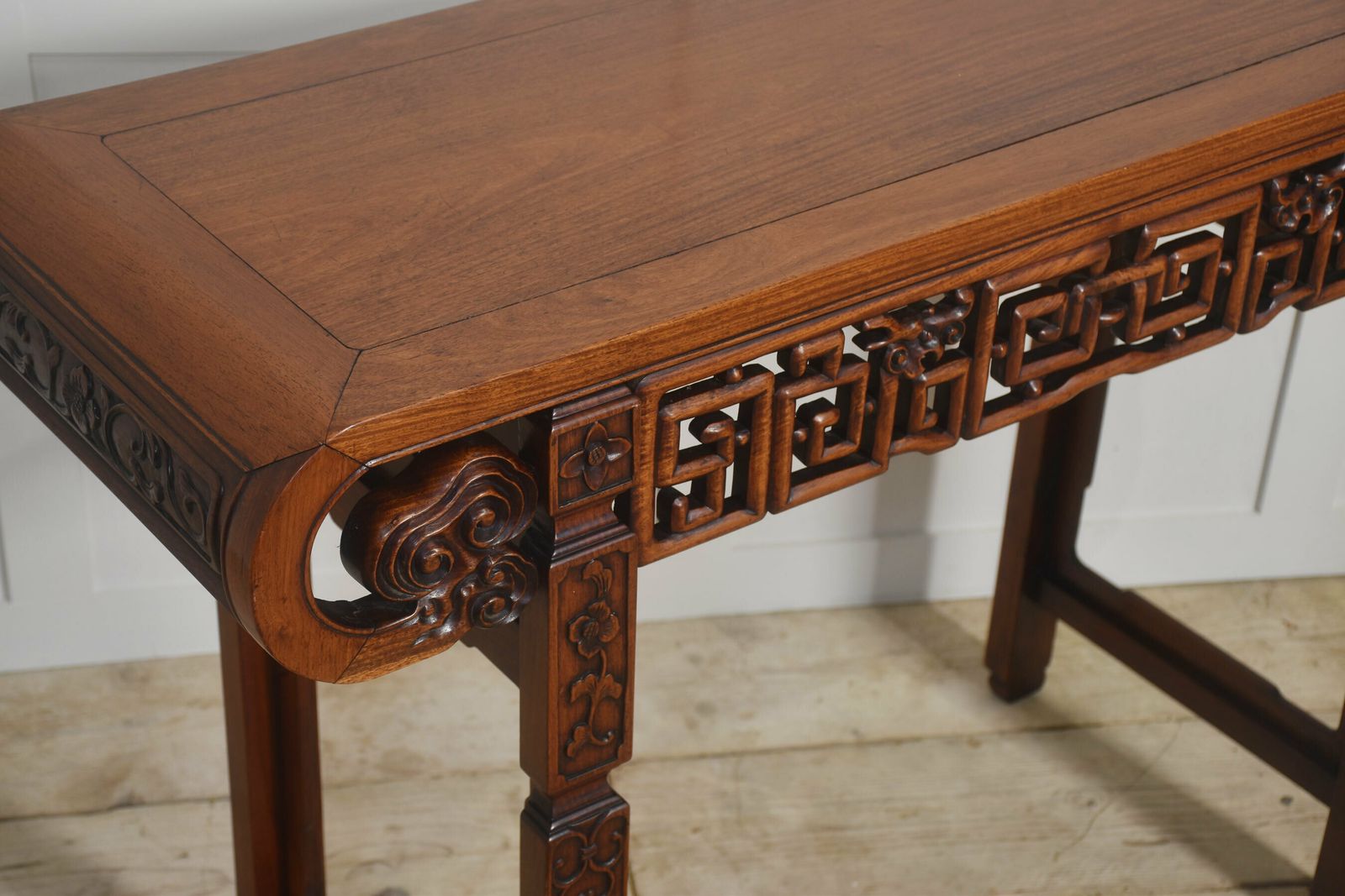 Chinese Altar Table, Oriental photo Furniture