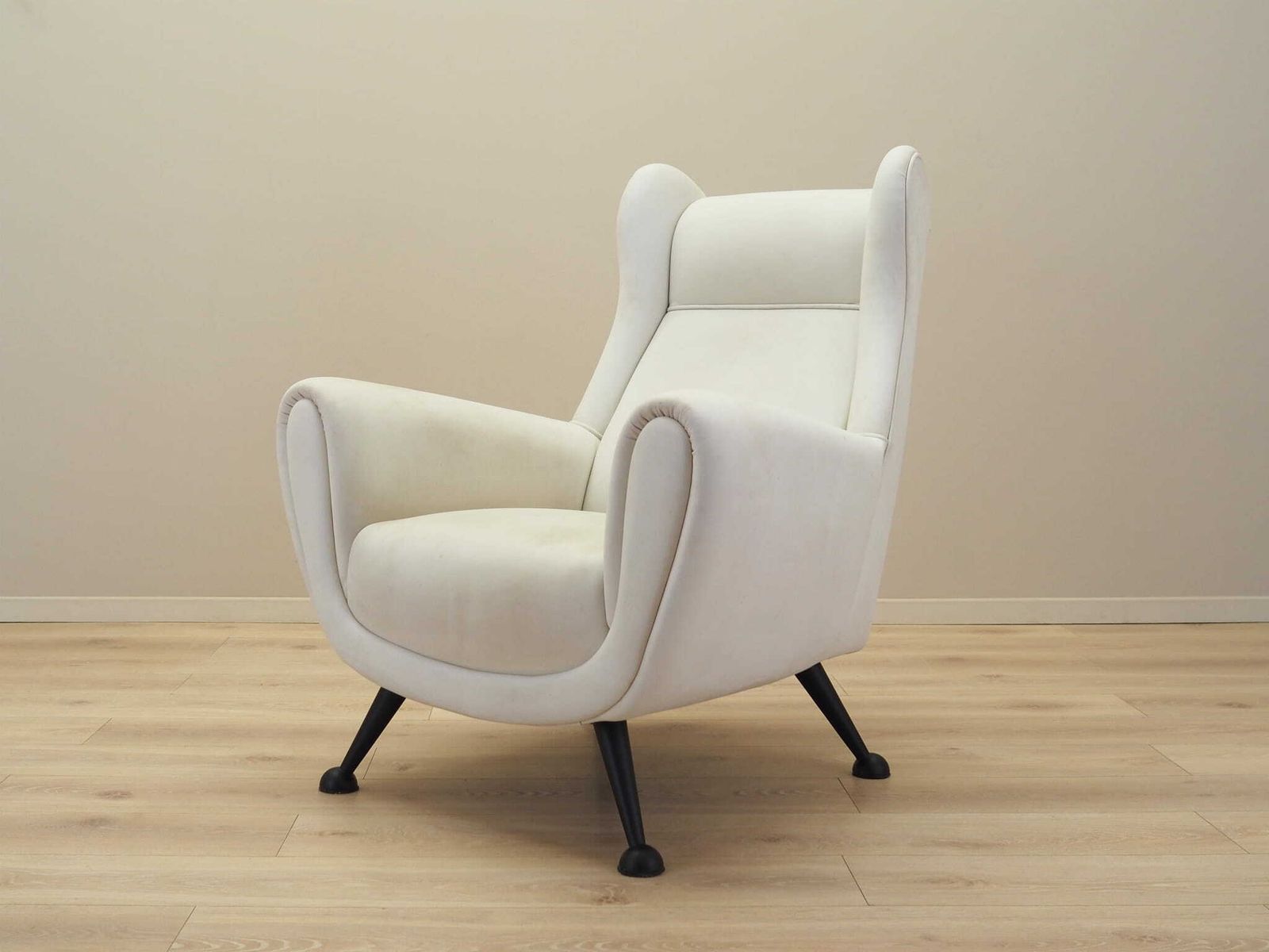 Lounge Armchair, Italian Design, 1980s, Production: Italy photo Furniture