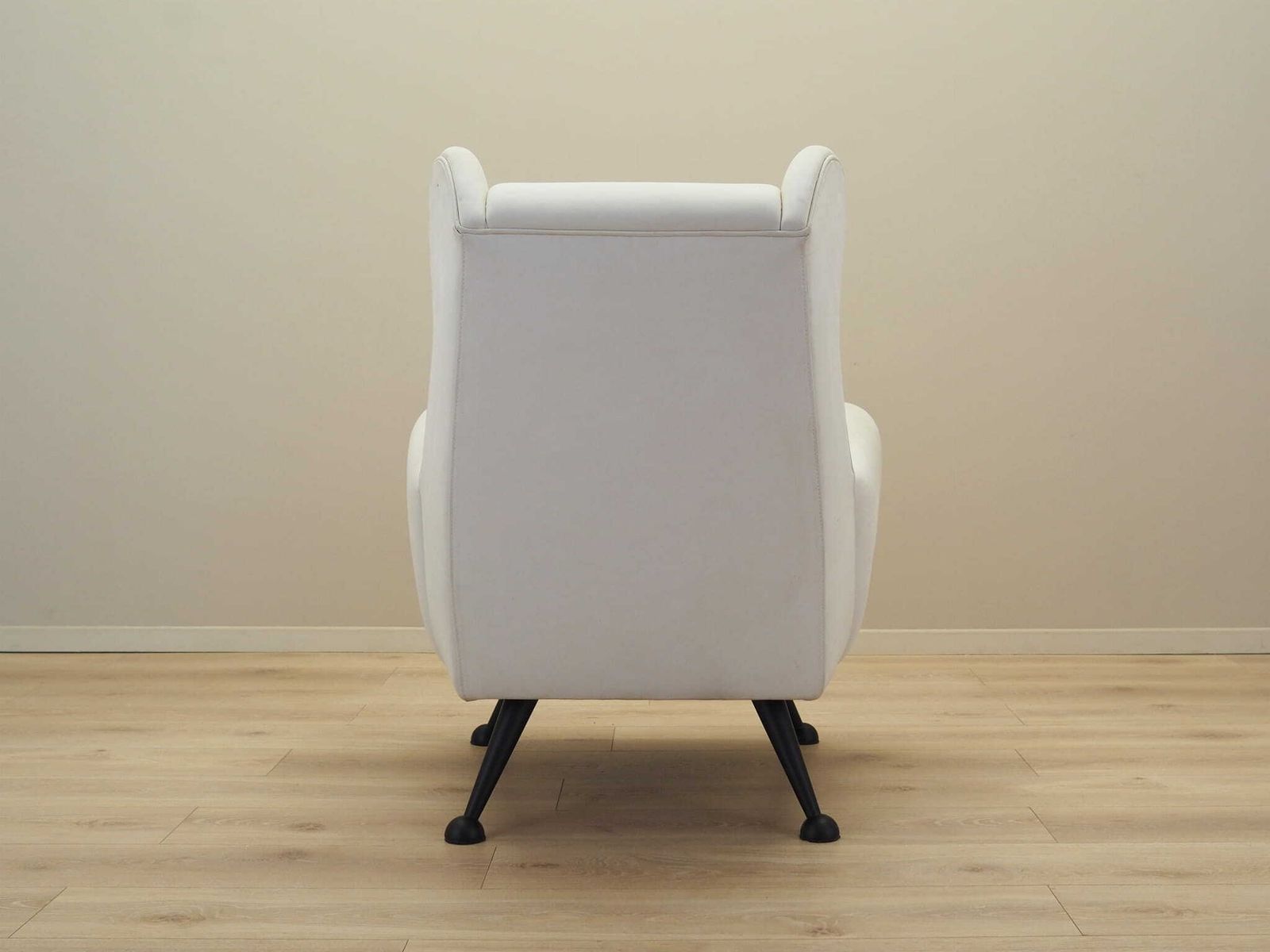 White Armchair, Italian Design, 1980s, Production: Italy photo vinterior