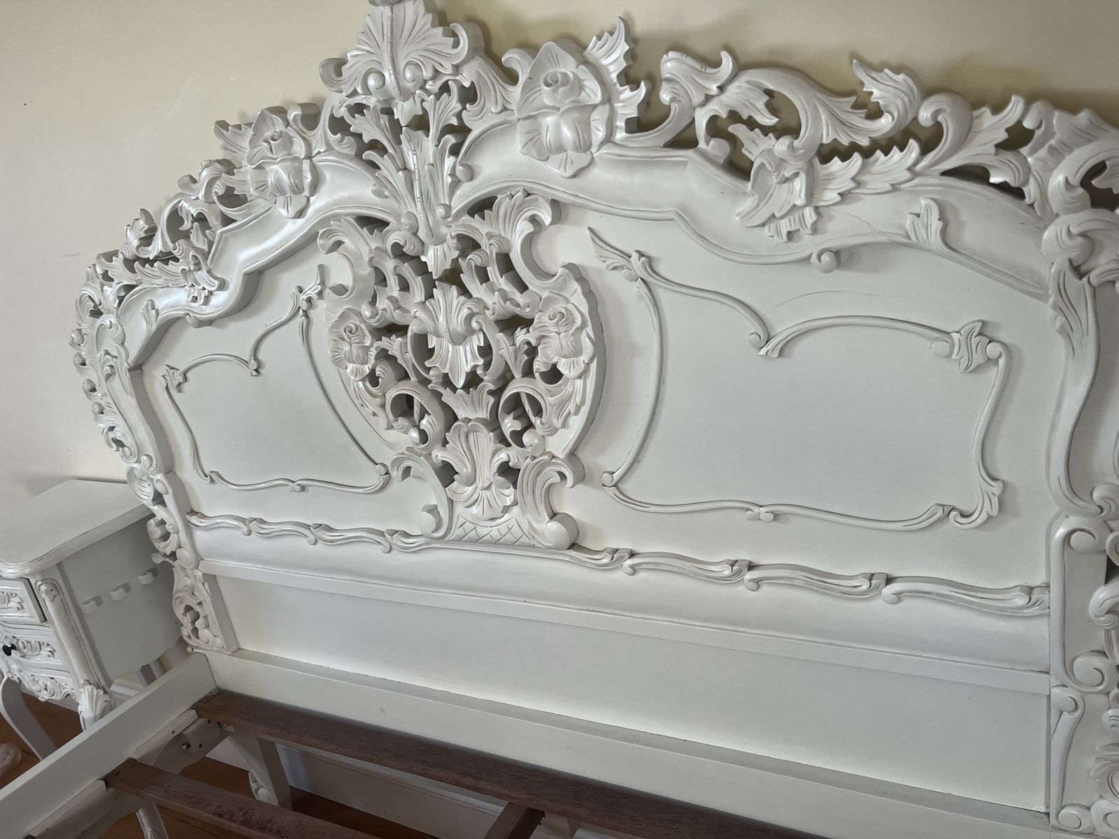 photo for sale Ornate French Style Rococo Off White Painted King Wooden Mahogany Carved Bed And Side Tables X 2