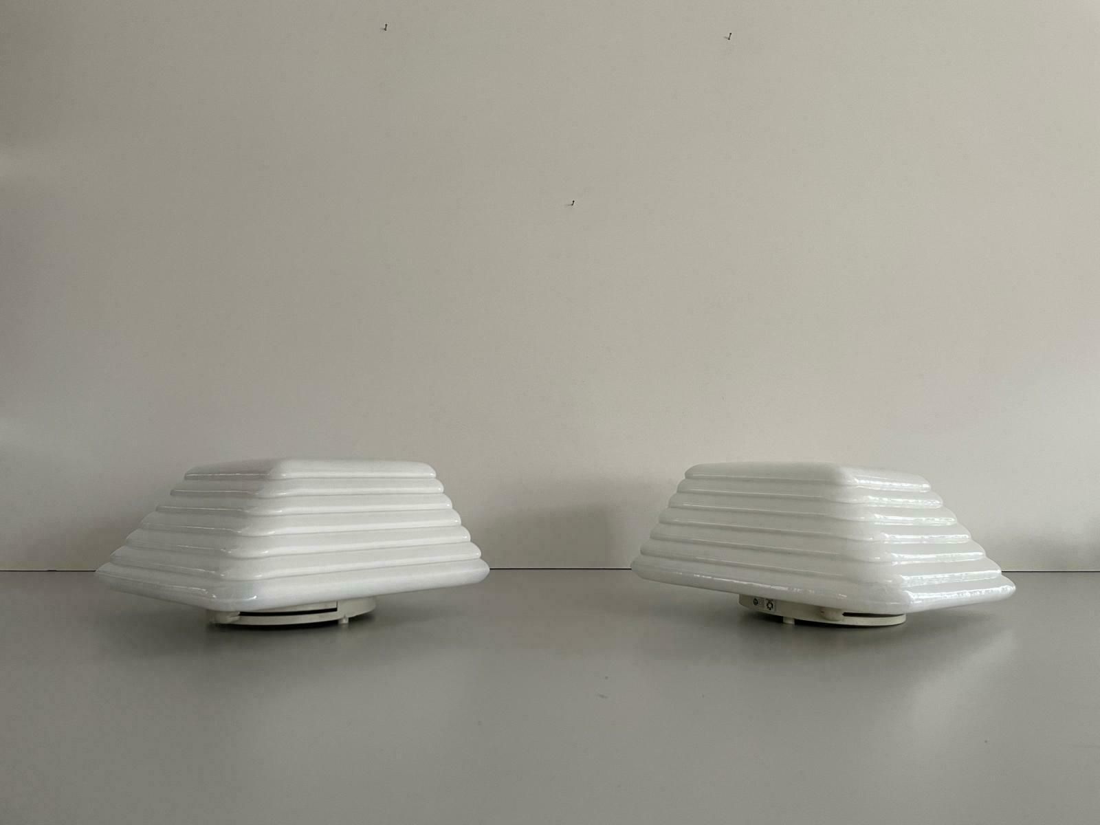 Unusual Layered Design Milk Glass Pair Of Sconces By Leucos, 1970s, Italy photo vintage