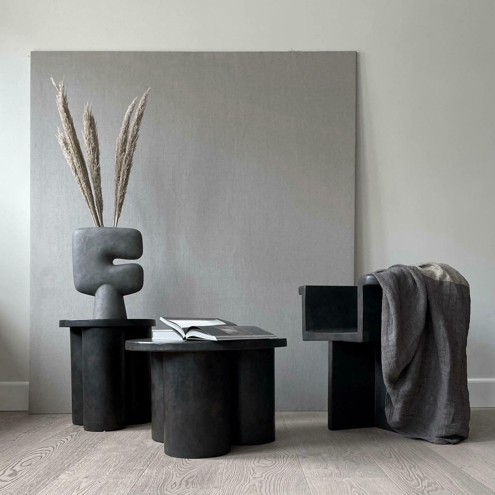 Big Foot Table, Coffee Table Or Side Table, Fibre Concrete, Contemporary Work. photo 1259.0