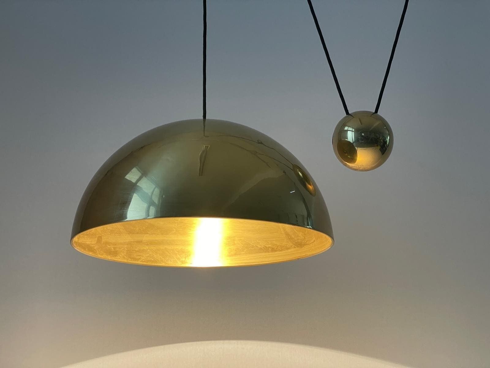 Wonderful Brass Counterweight Xl Pendant Lamp By Florian Schulz, 1970s, Germany photo vinterior