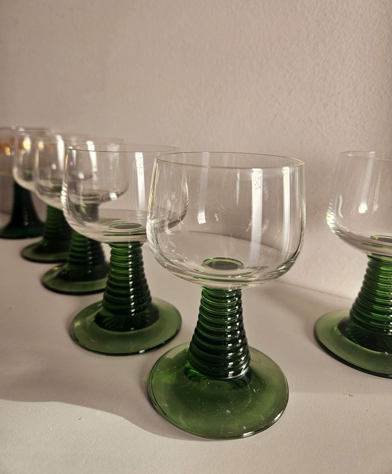 Set Of 6 Luminarc Mid Century Wine Glasses With Green 'Ring' Stems photo 50.0