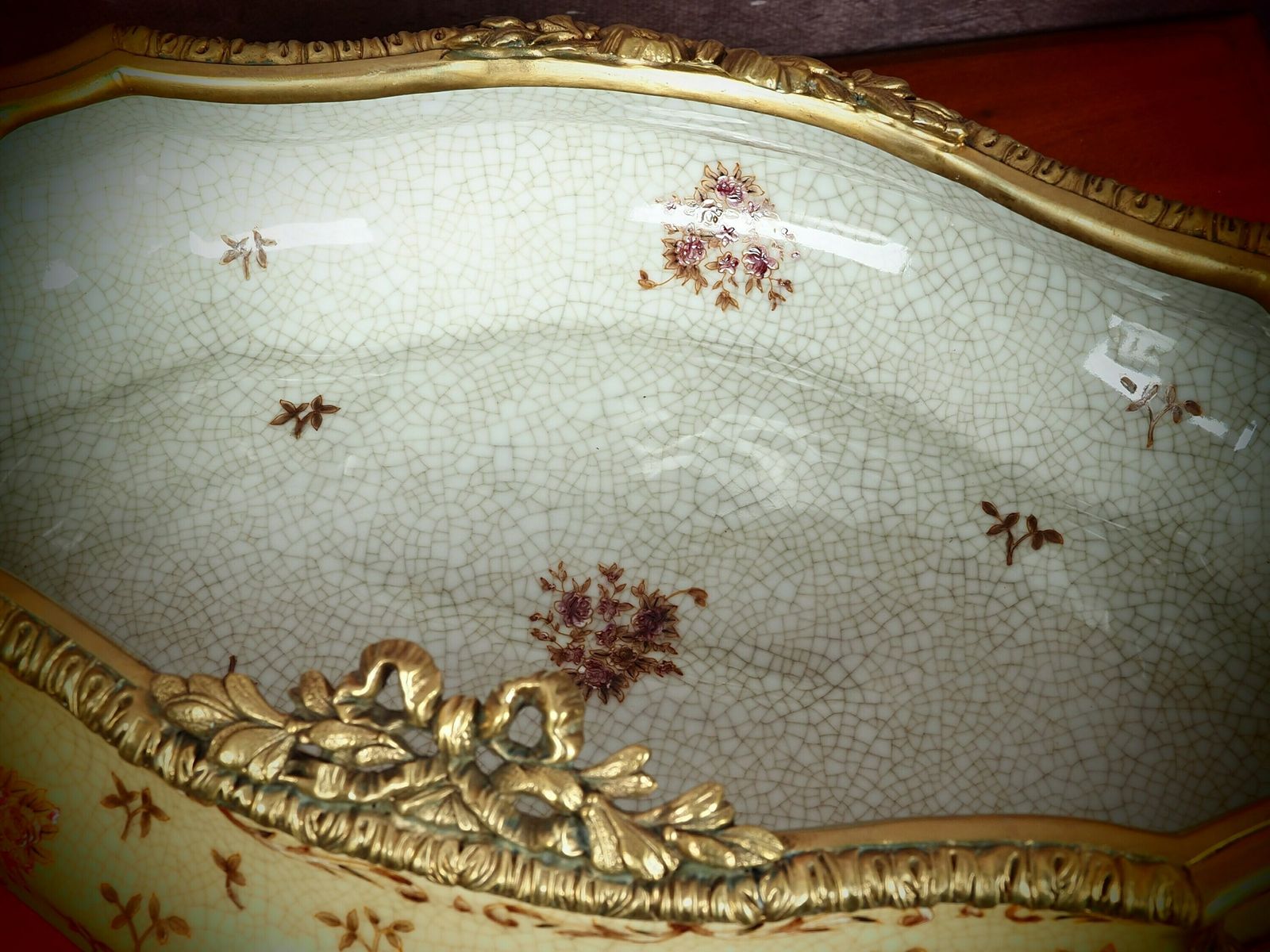 Antiqua Porcelain Bowl With Ornate Bronze Handles – Timeless Elegance For Your Home photo buy
