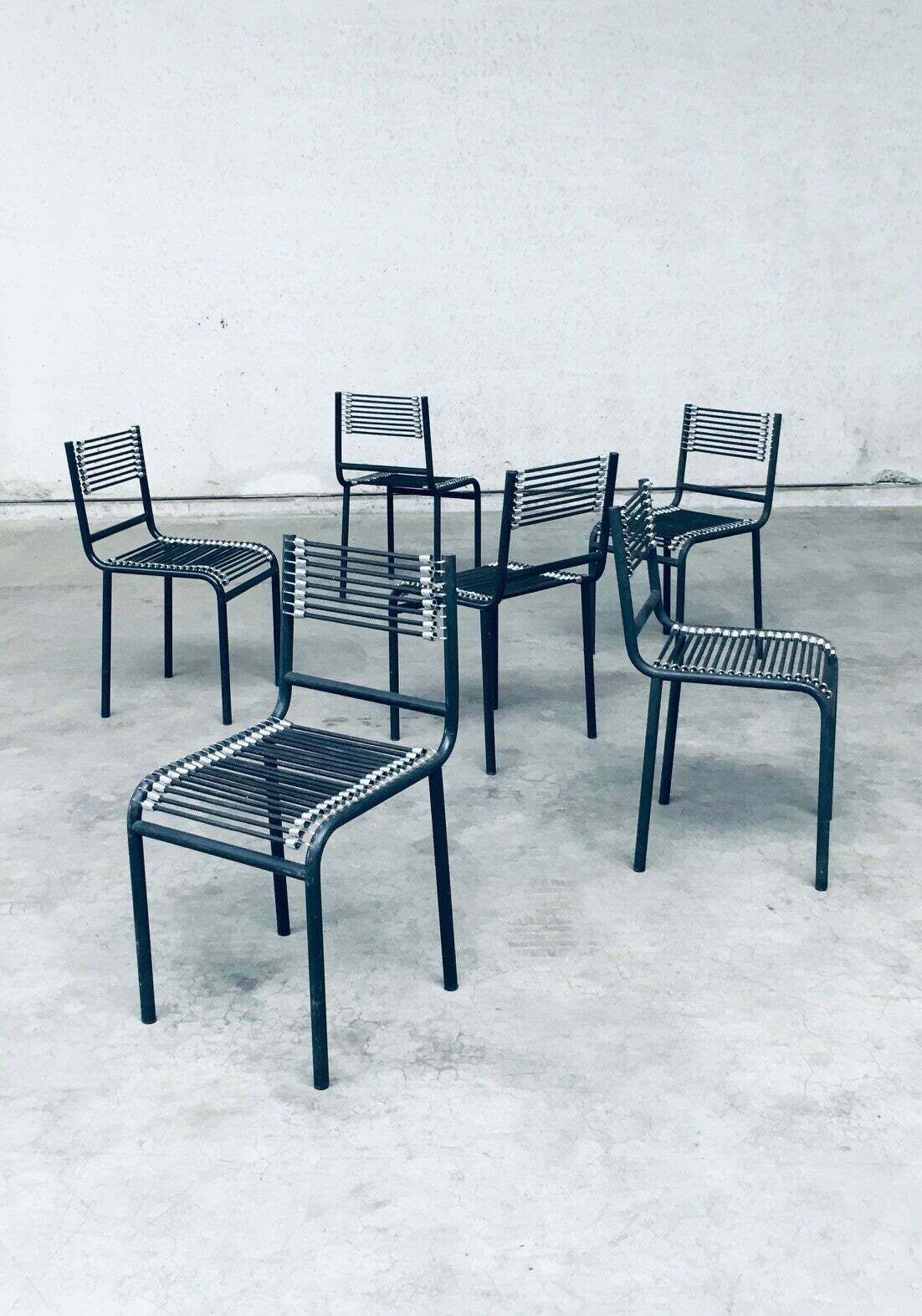 photo furniture Postmodern Design "Sandows" Stoelen Van Rene Herbst