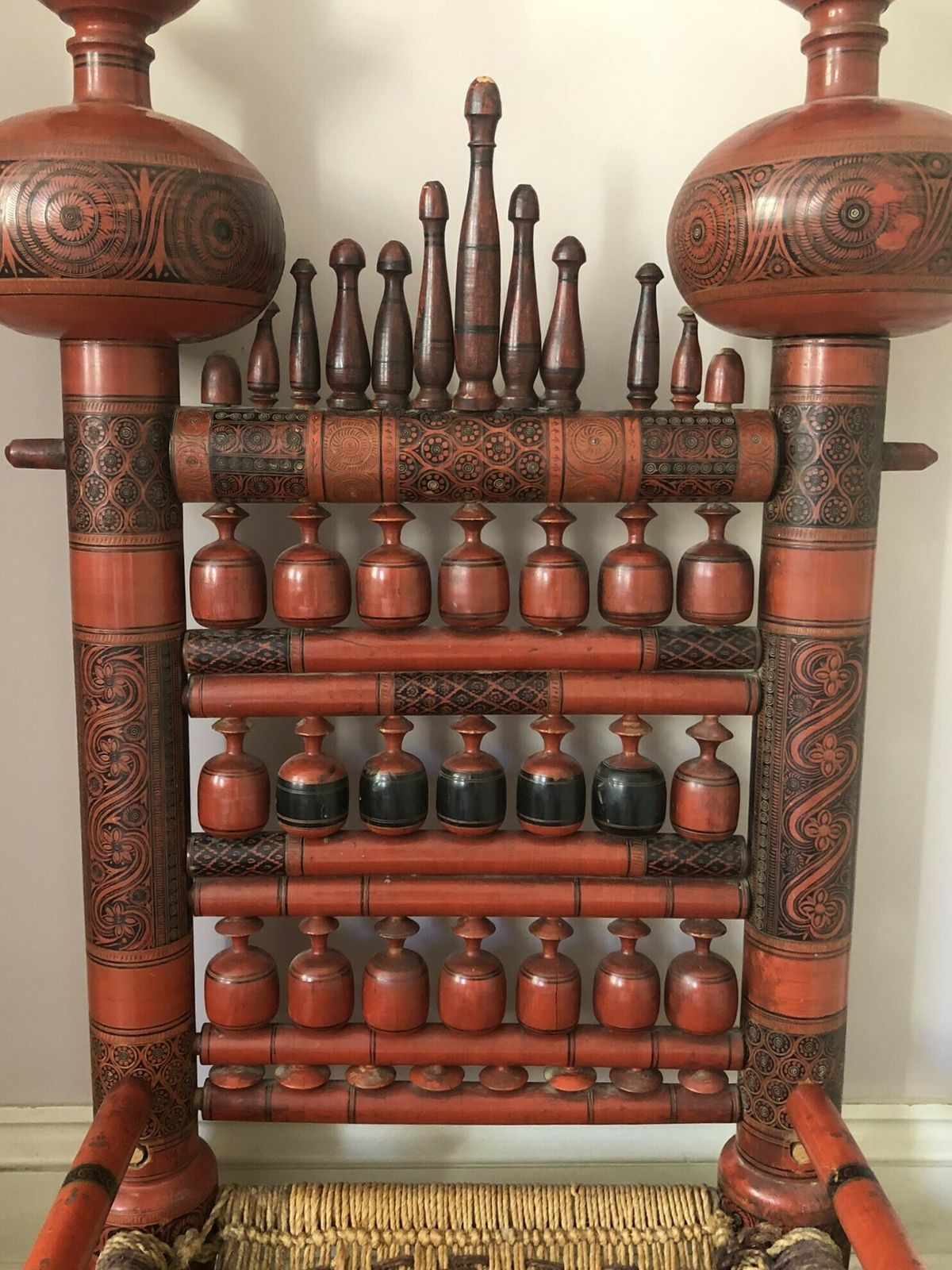 Old Punjabi Traditional Wedding Chair With Hand Painted Decoration photo 750.0