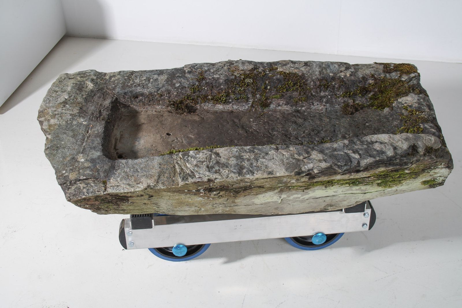 Large 17th Century Stone Trough Garden Feature Weathered Moss Bonsai Carved Stone photo vinterior