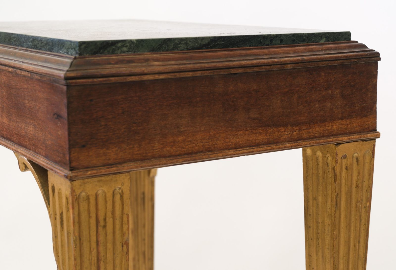 photo vinterior Early 19th Century Small Green Alps Marble Mahogany & Gilt Console Table