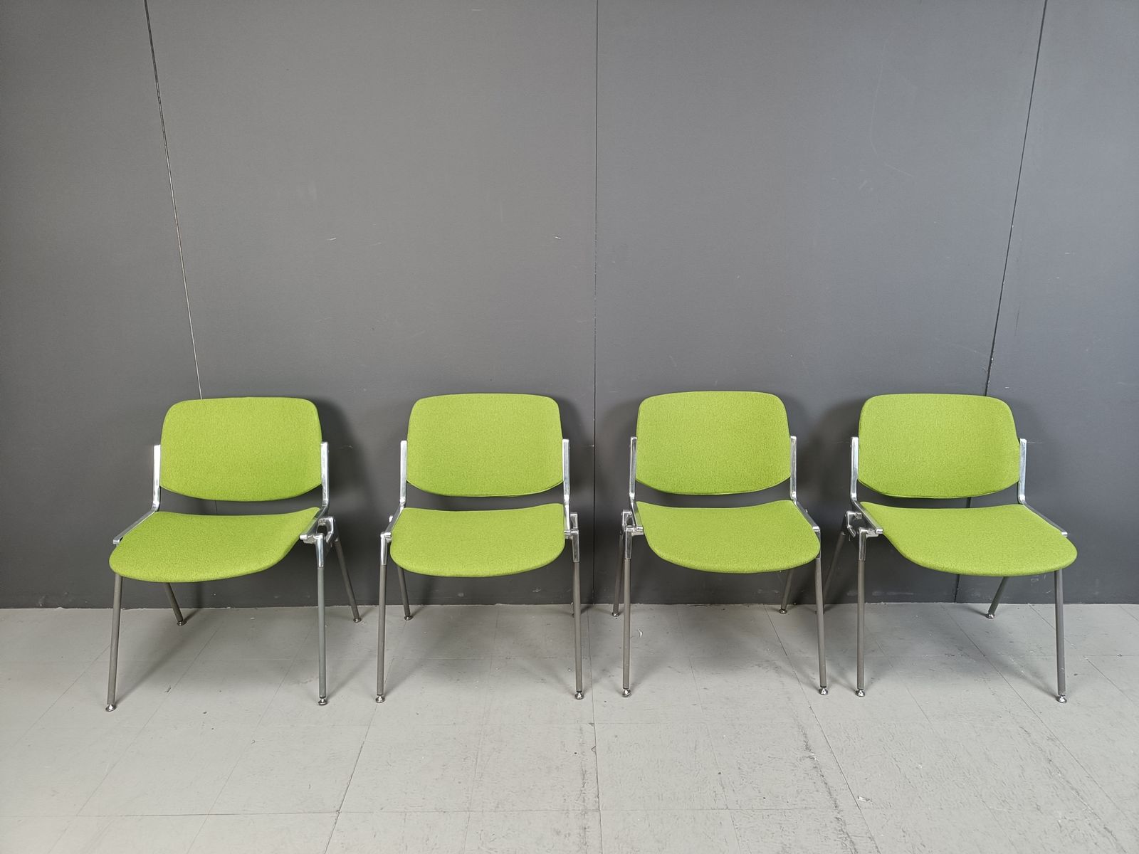 Vintage Dsc 106 Side Chairs By Giancarlo Piretti For Castelli, Set Of 4 photo for sale