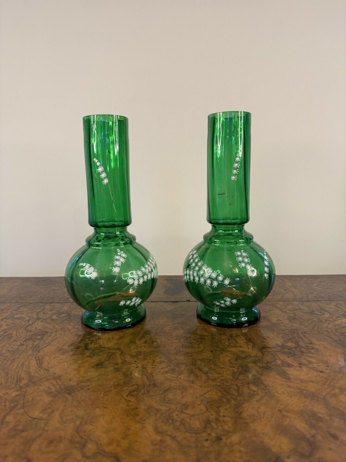 Fine Quality Pair Of Antique Green Glass Shaped Vases photo vinterior