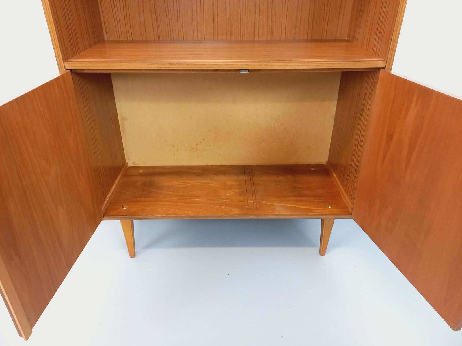 Scandinavian Style Bookcase In Melamine And Teak photo vinterior
