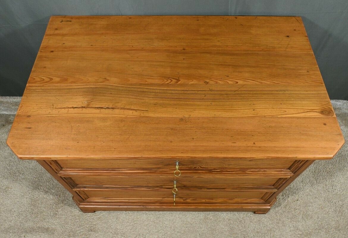 Small Pitch Pine Chest Of Drawers – 1930 photo 1908.0