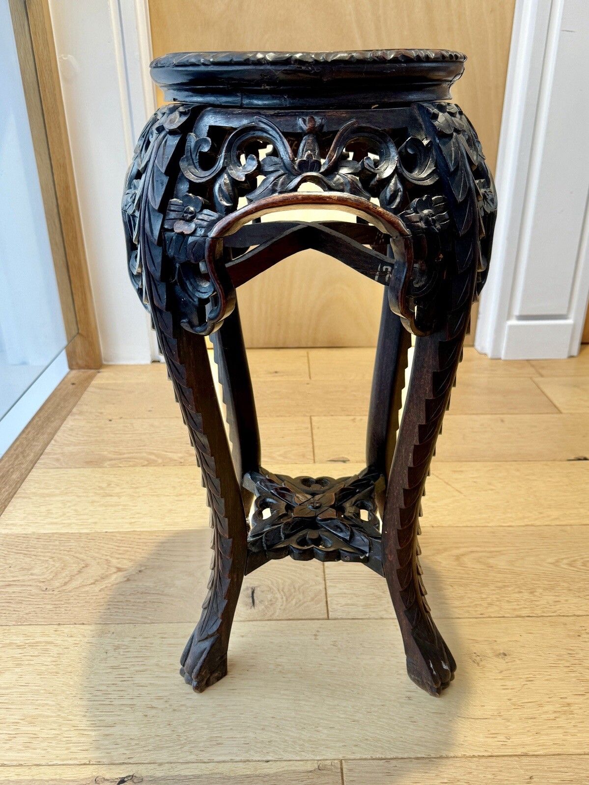 photo vinterior Antique Chinese Jardiniere Stand, Marble Top, Lamp Table, Victorian